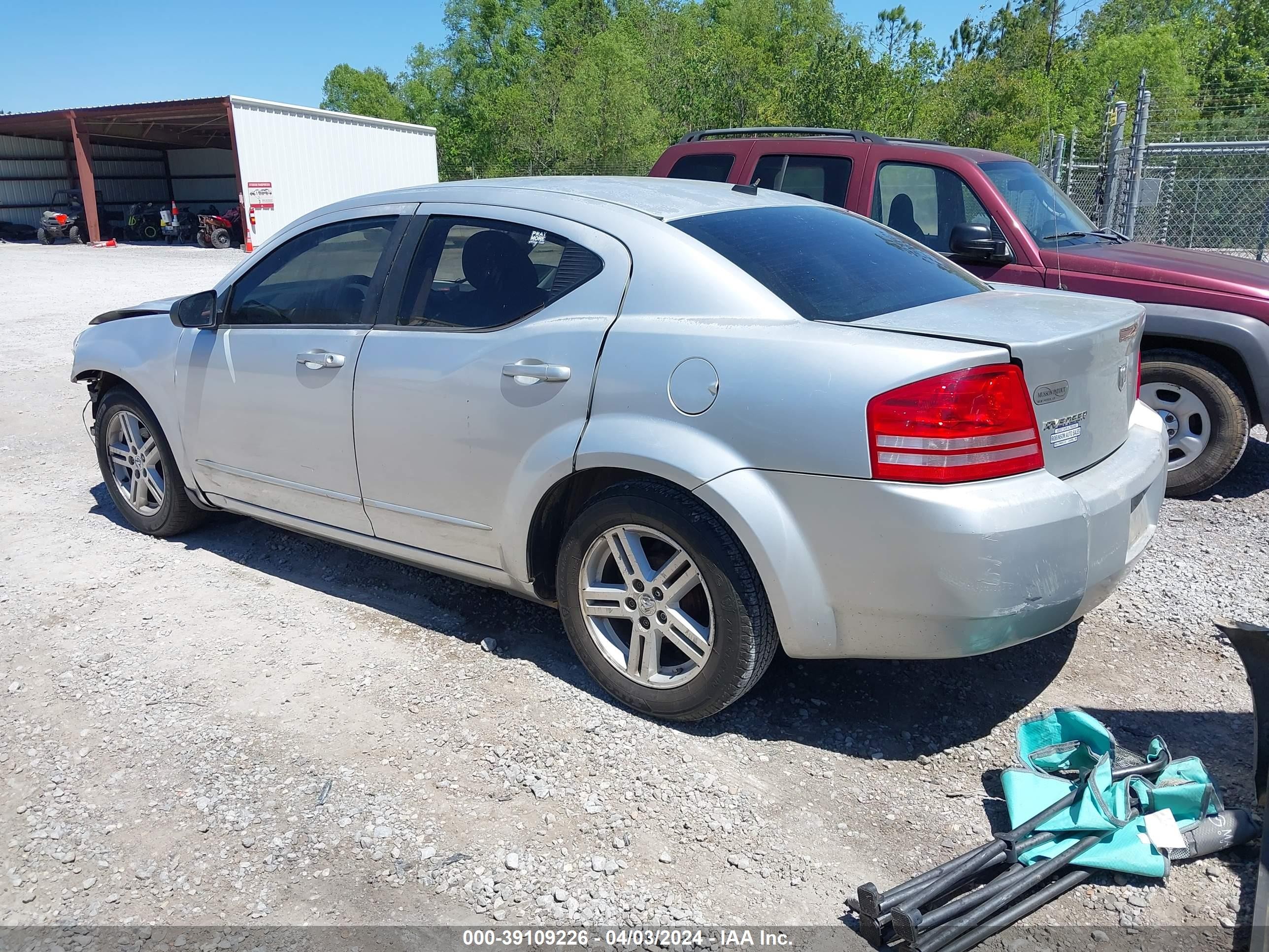 Photo 2 VIN: 1B3LC56K18N158969 - DODGE AVENGER 