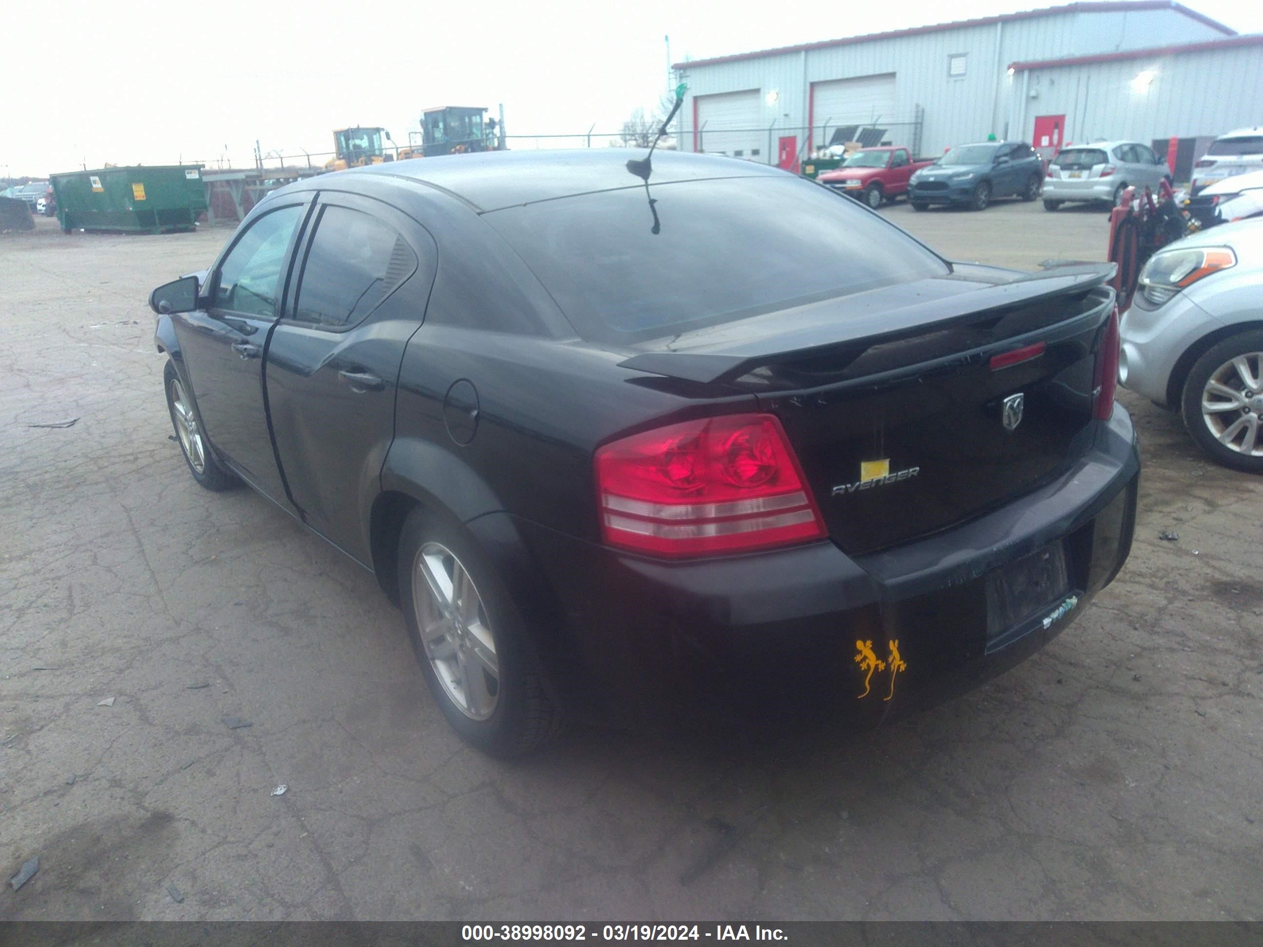 Photo 2 VIN: 1B3LC56K28N204194 - DODGE AVENGER 