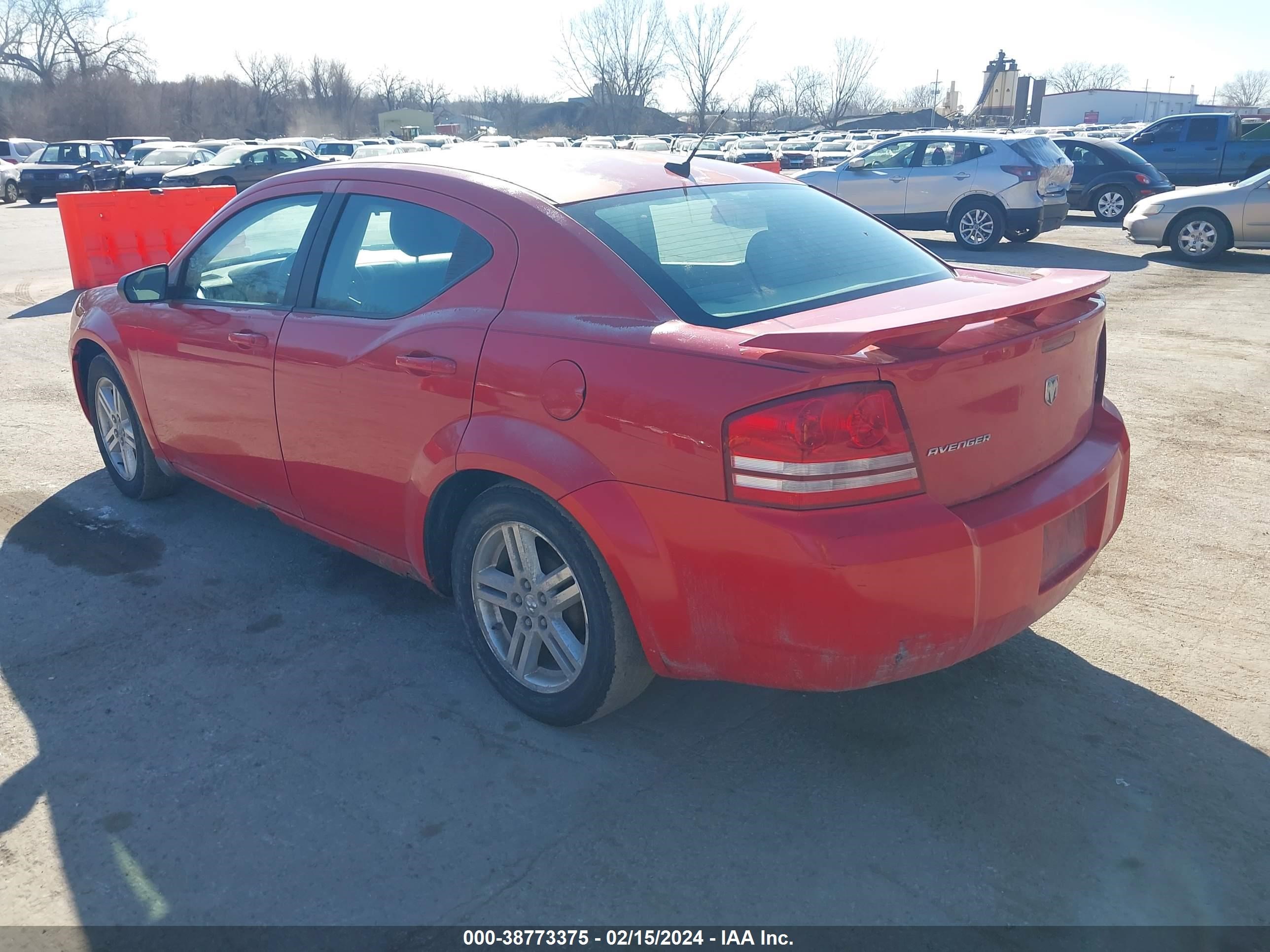 Photo 2 VIN: 1B3LC56K28N294009 - DODGE AVENGER 