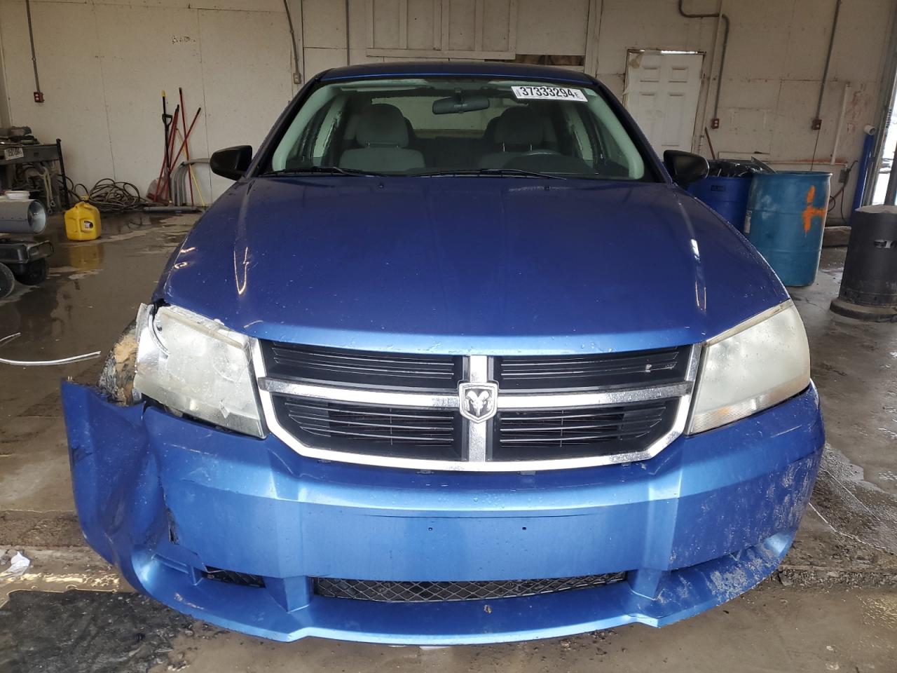 Photo 4 VIN: 1B3LC56K68N158871 - DODGE AVENGER 