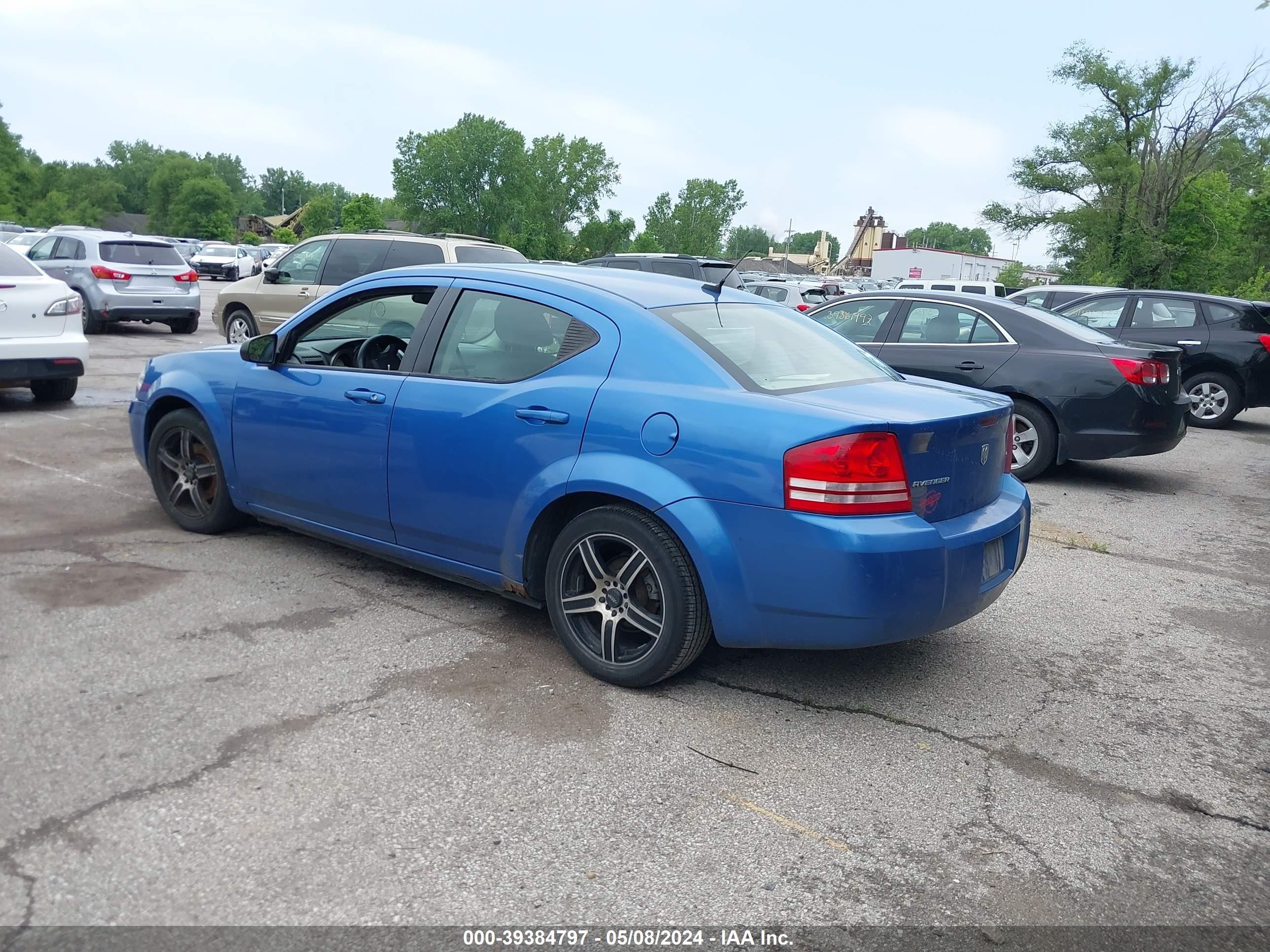 Photo 2 VIN: 1B3LC56K98N659057 - DODGE AVENGER 