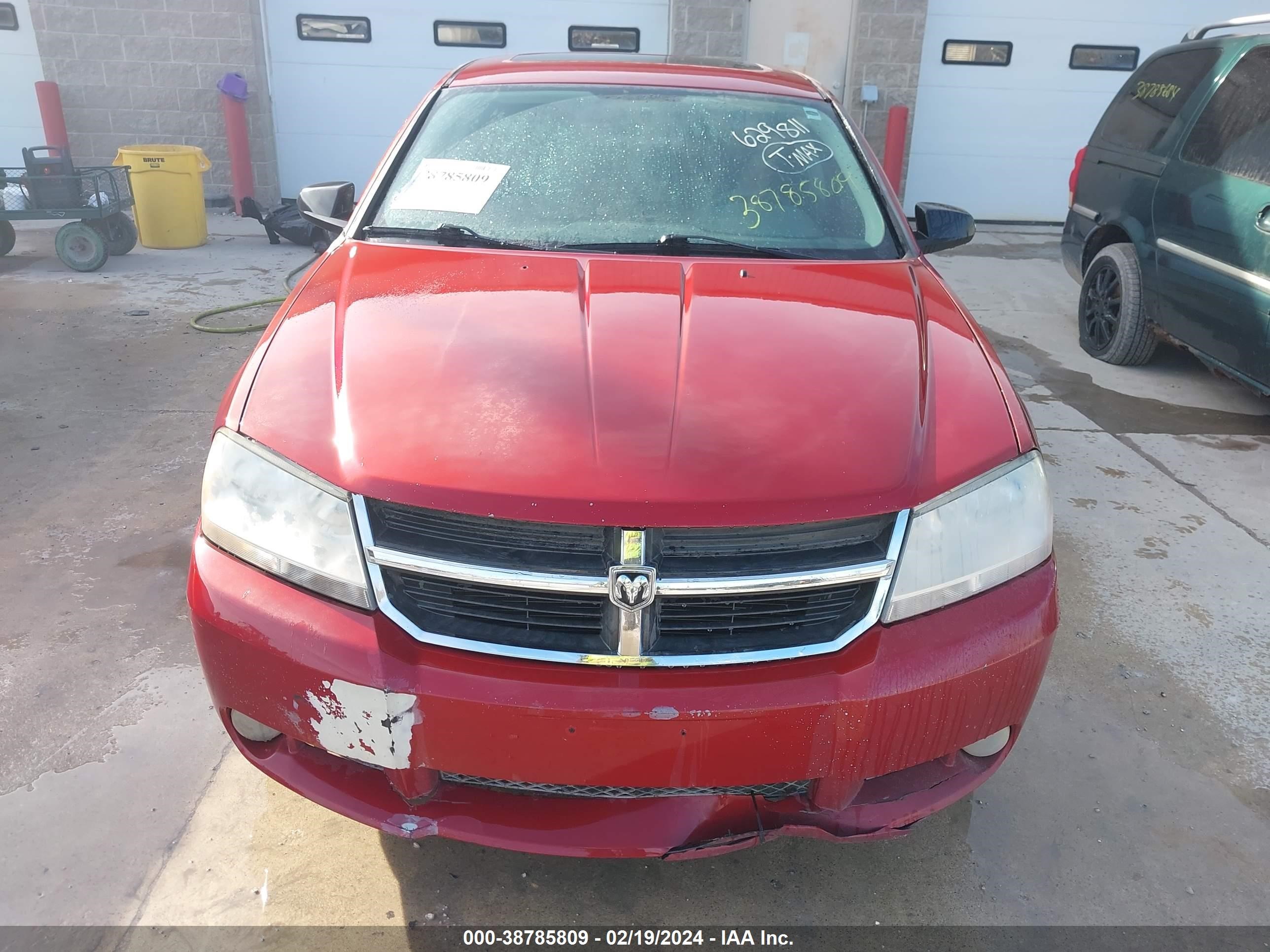 Photo 5 VIN: 1B3LC56KX8N629811 - DODGE AVENGER 