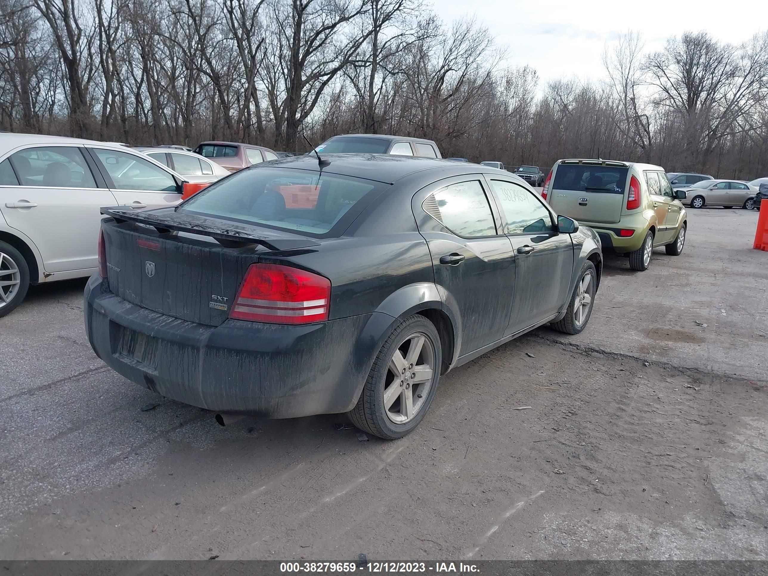 Photo 3 VIN: 1B3LC56R38N275417 - DODGE AVENGER 