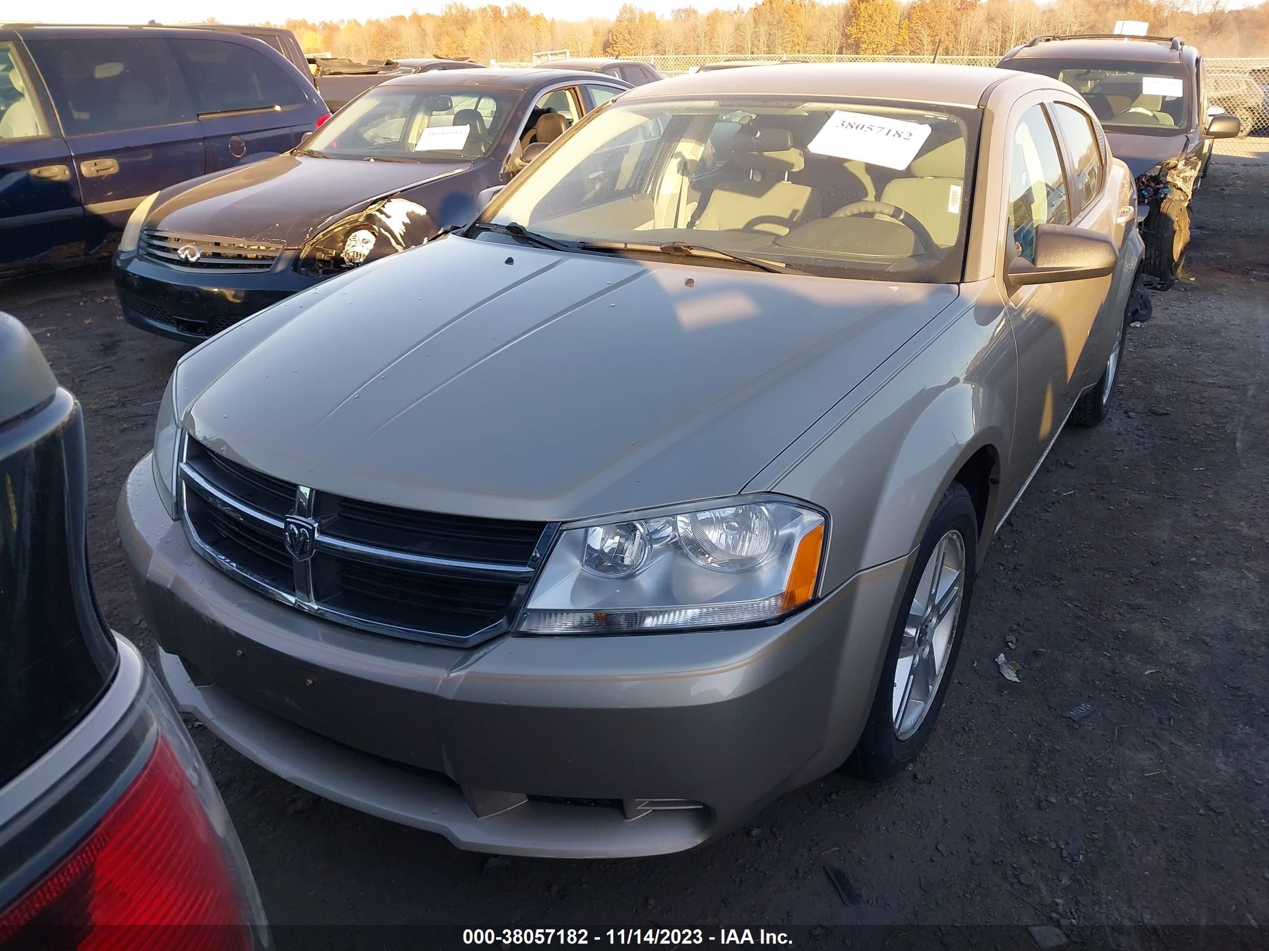 Photo 11 VIN: 1B3LC56R58N199103 - DODGE AVENGER 