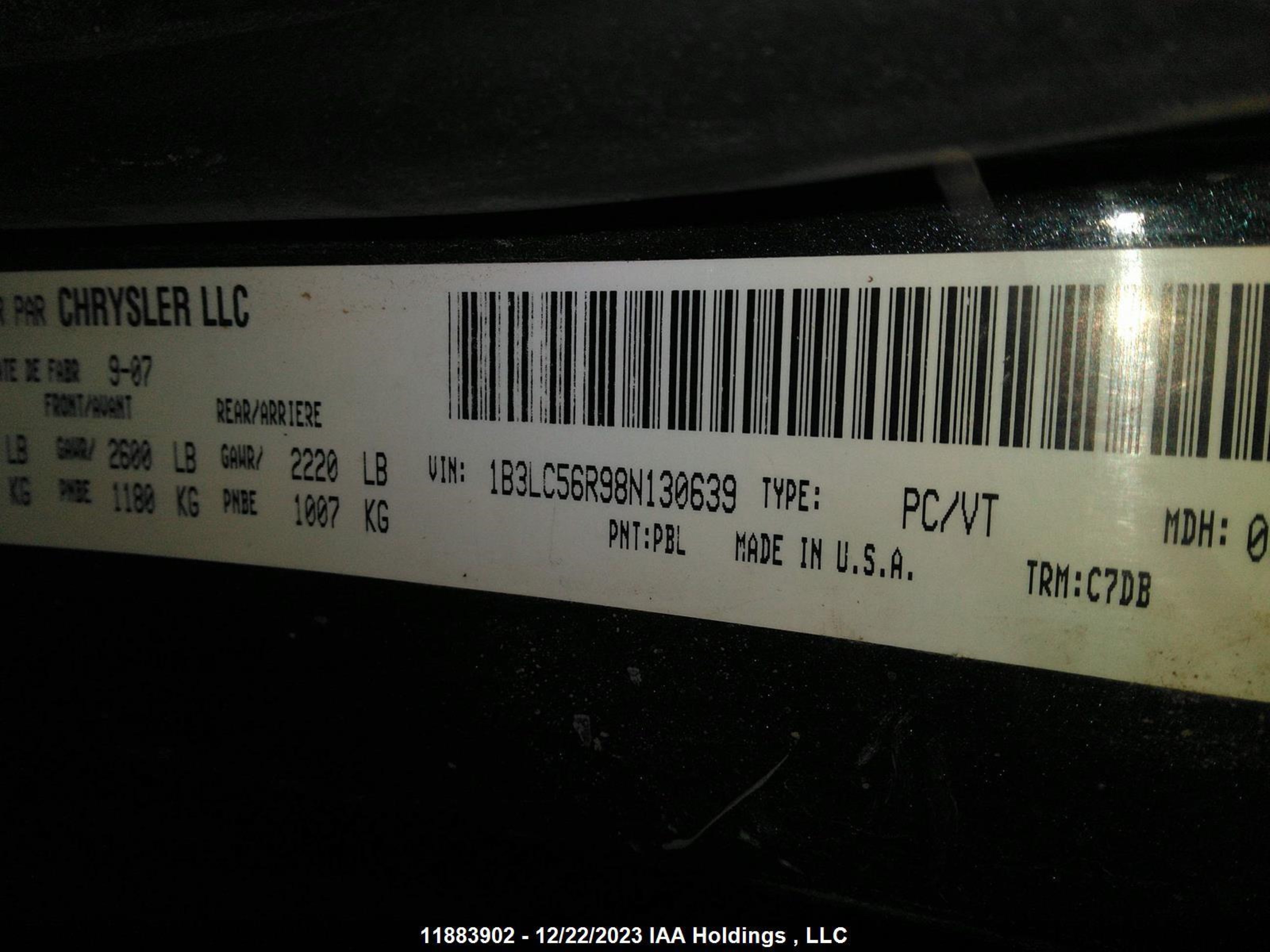 Photo 8 VIN: 1B3LC56R98N130639 - DODGE AVENGER 