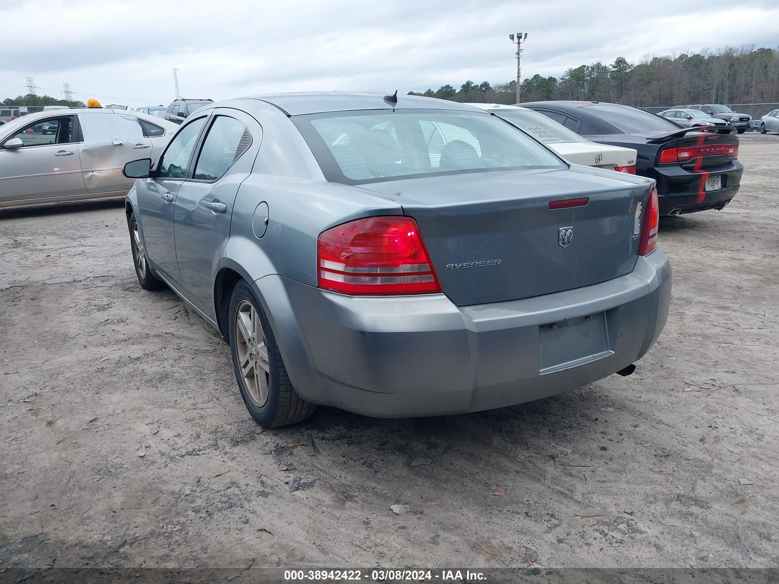 Photo 2 VIN: 1B3LC56R98N256967 - DODGE AVENGER 