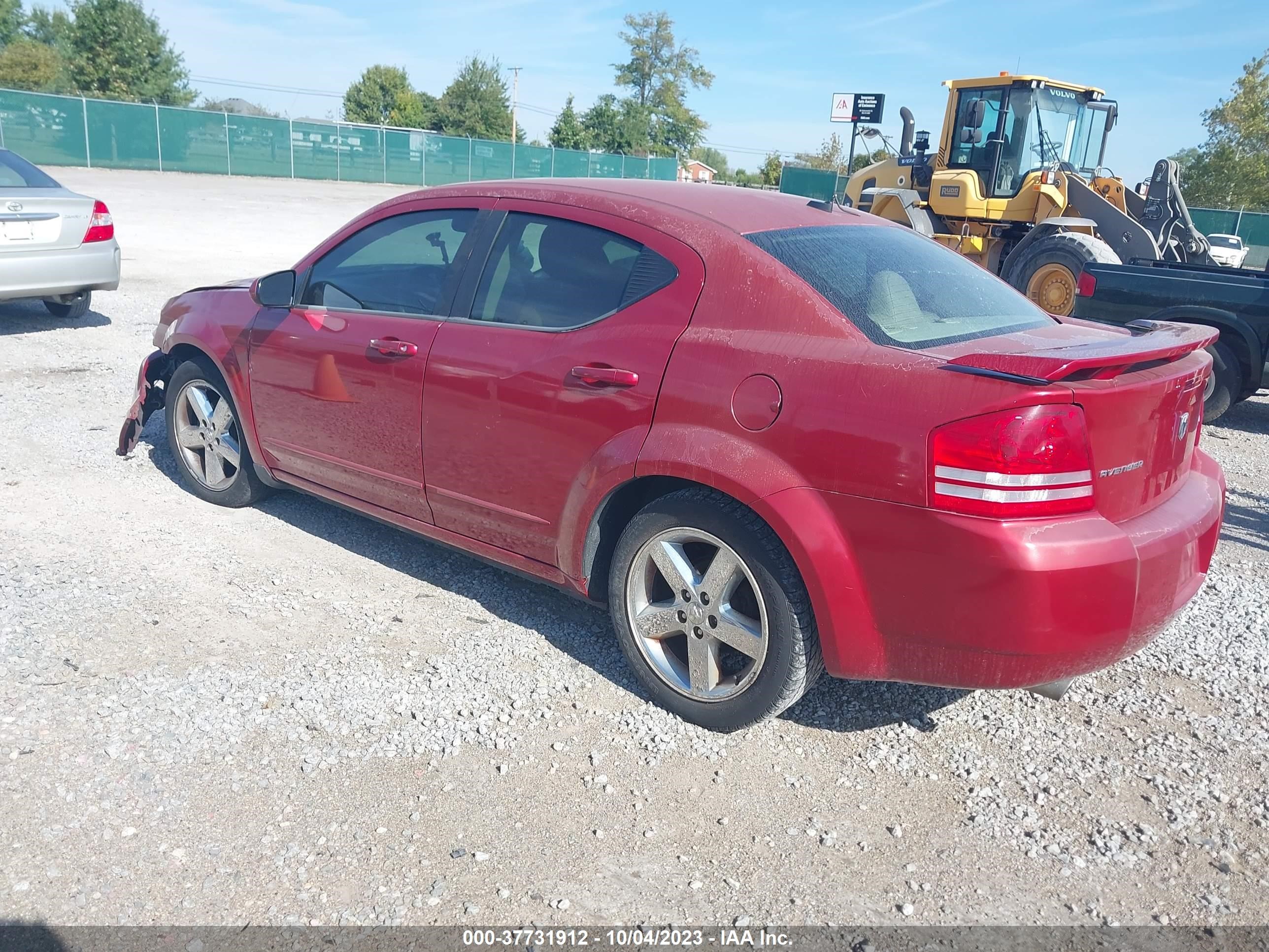 Photo 2 VIN: 1B3LC76M88N690698 - DODGE AVENGER 