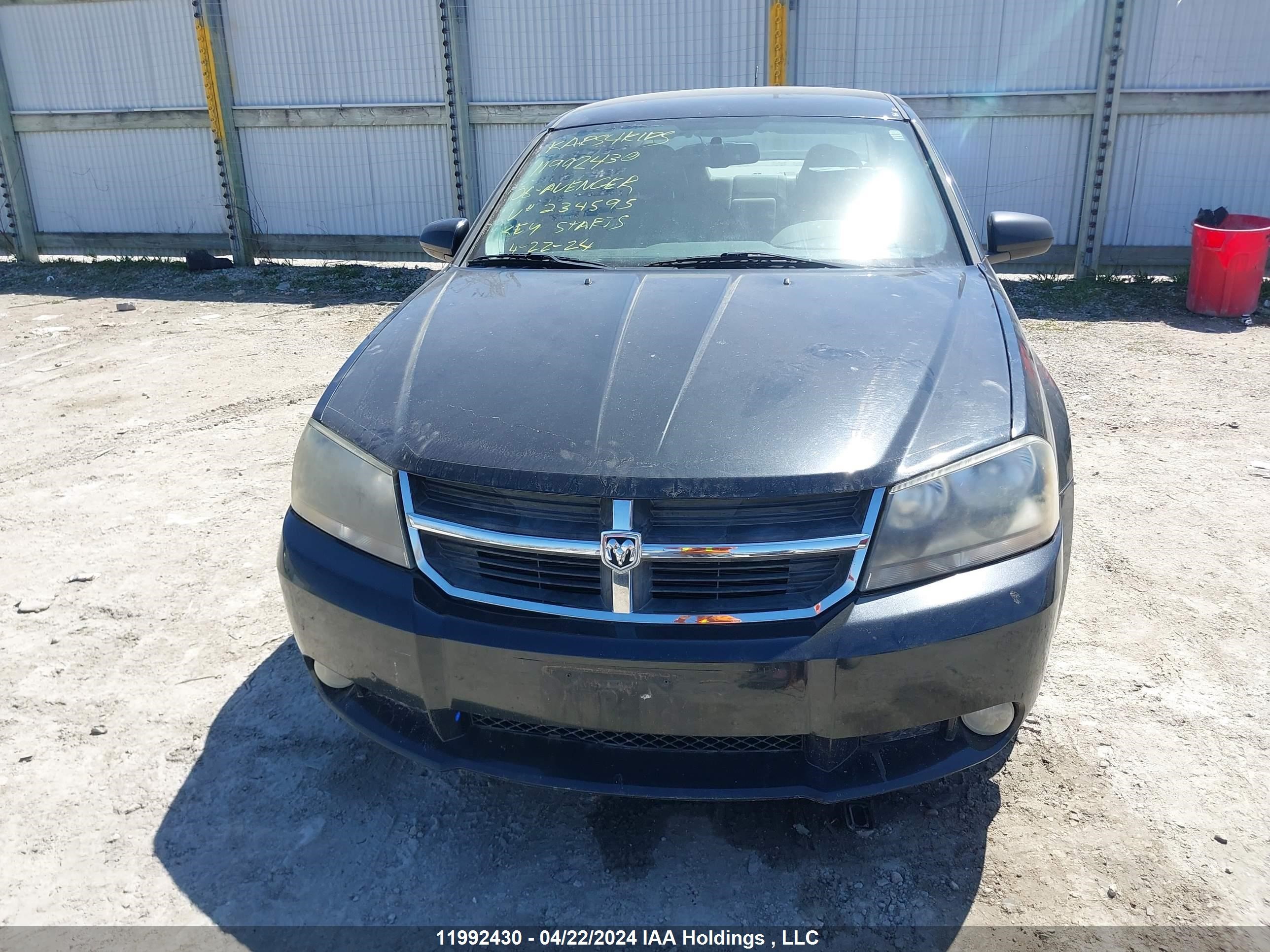 Photo 11 VIN: 1B3LC76M98N234595 - DODGE AVENGER 