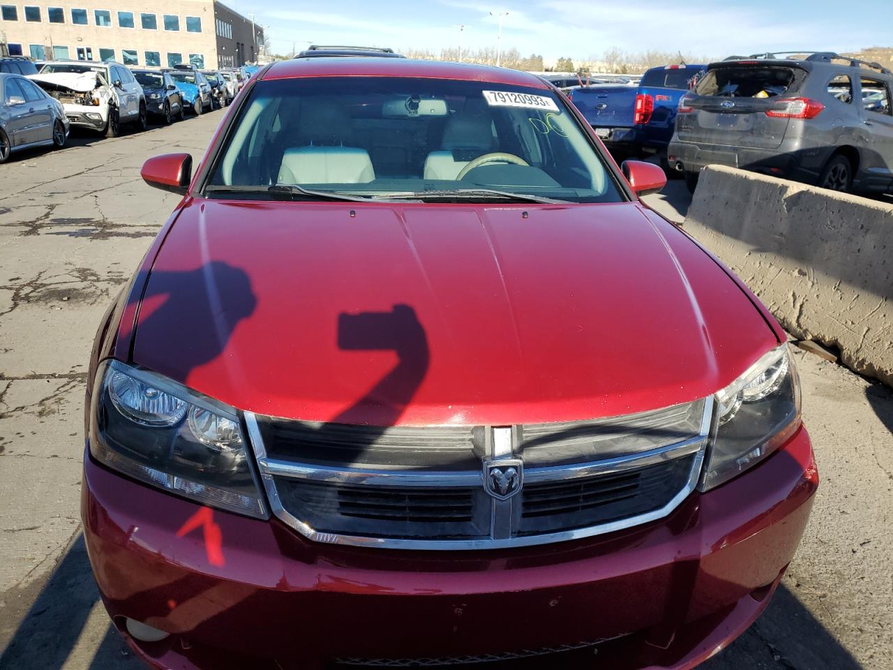 Photo 4 VIN: 1B3LC76M98N566830 - DODGE AVENGER 