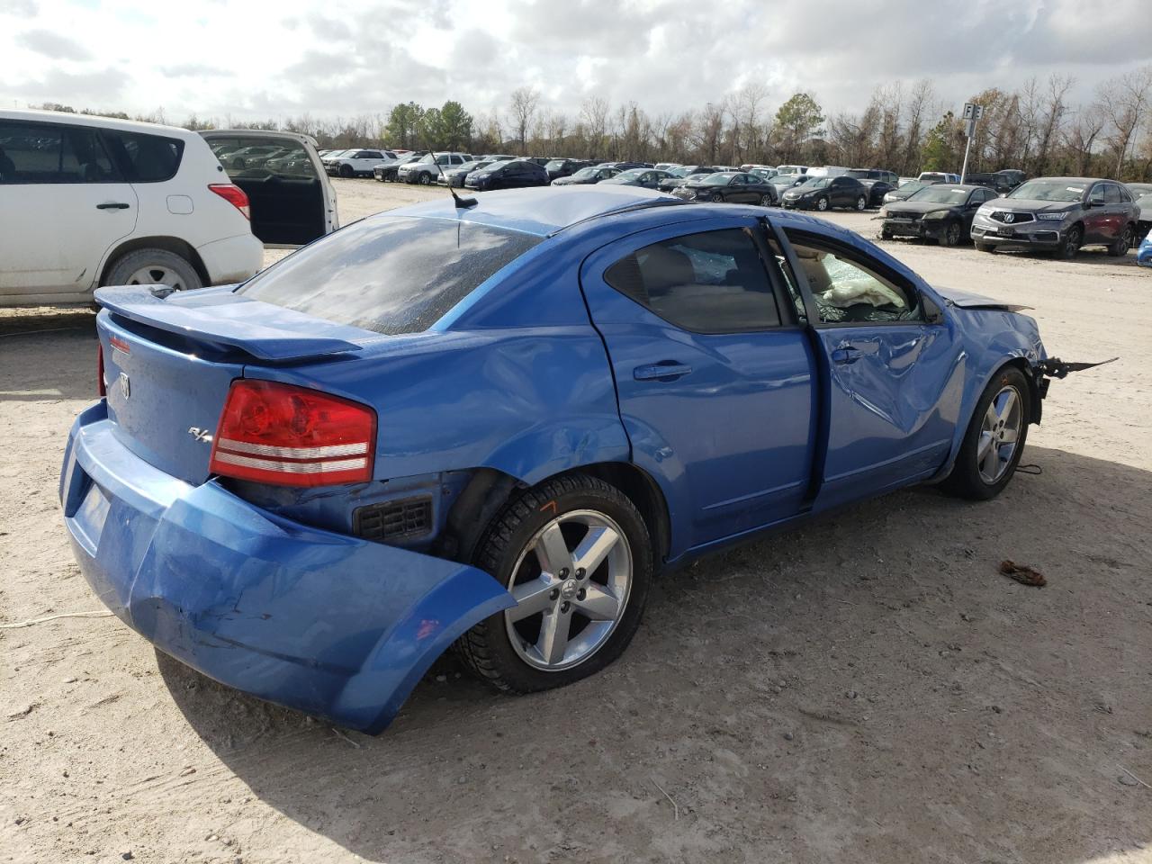 Photo 2 VIN: 1B3LC76M98N588276 - DODGE AVENGER 