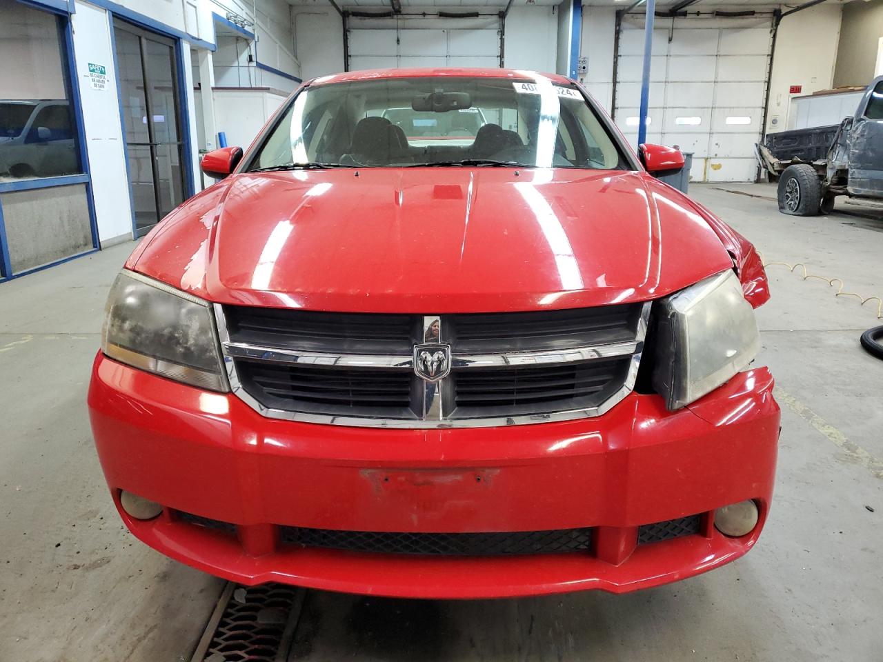 Photo 4 VIN: 1B3LC76V69N504117 - DODGE AVENGER 