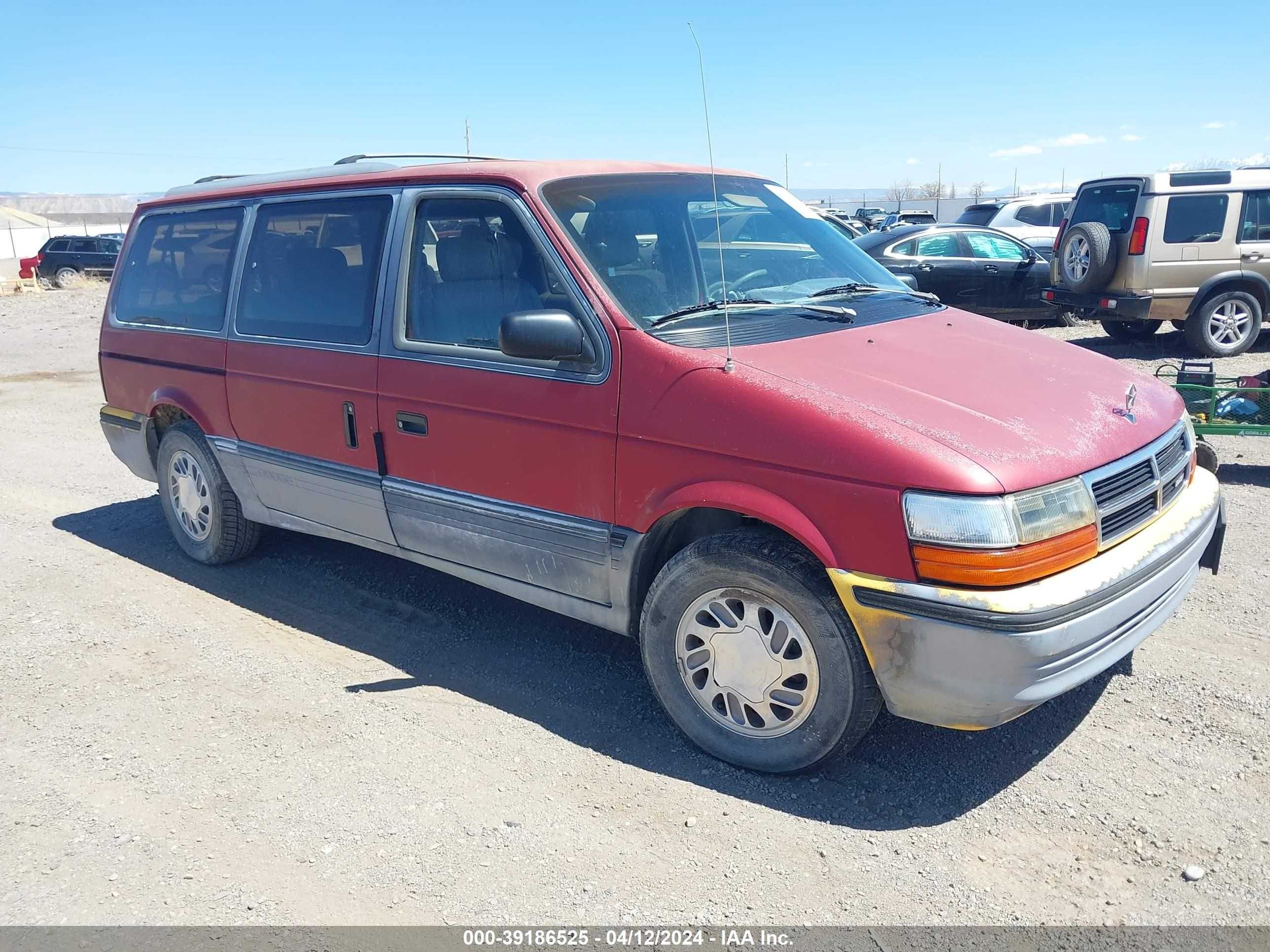 Photo 0 VIN: 1B4GH54R8PX613818 - DODGE CARAVAN 