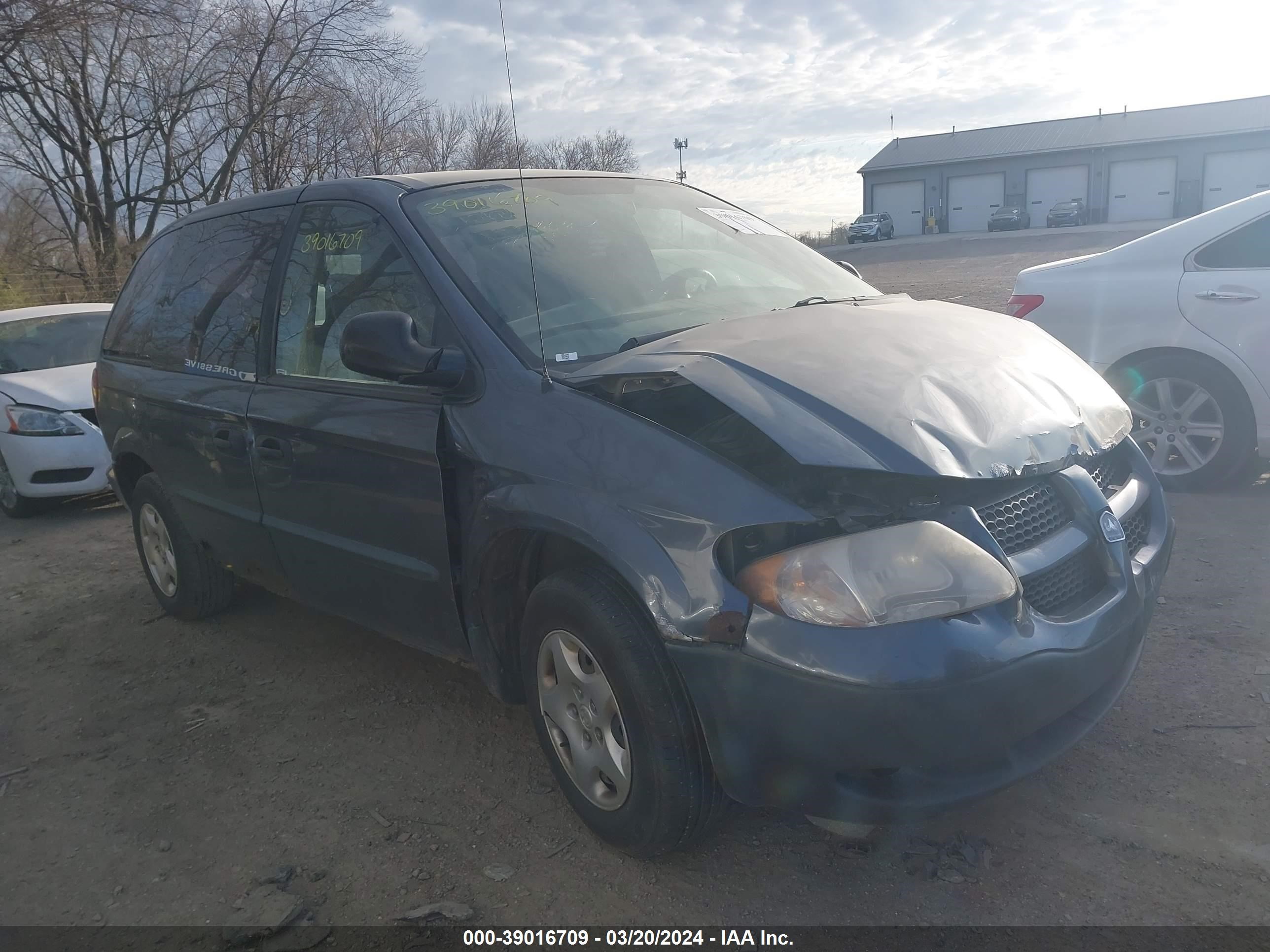 Photo 0 VIN: 1B4GP25322B618580 - DODGE CARAVAN 