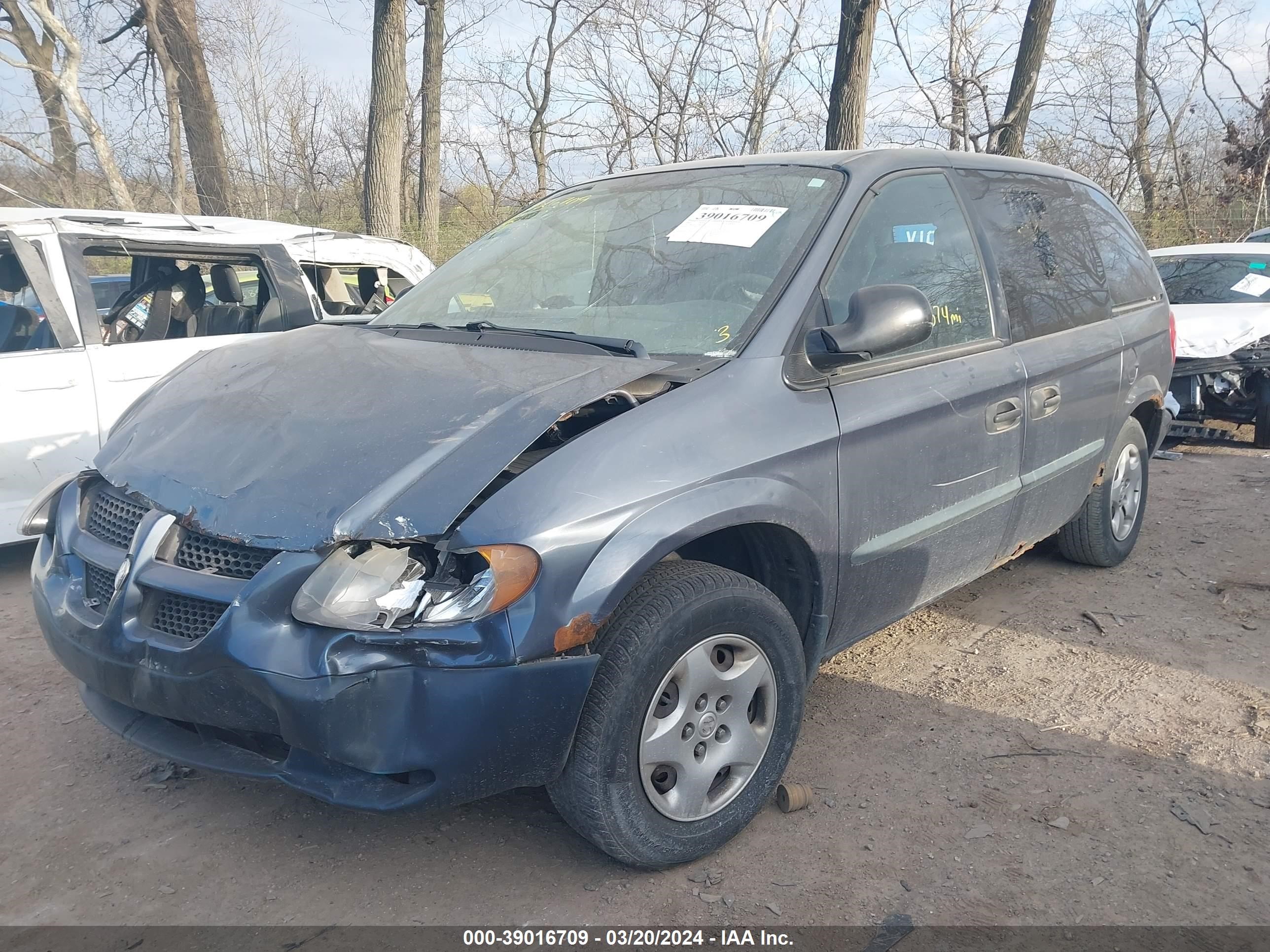 Photo 5 VIN: 1B4GP25322B618580 - DODGE CARAVAN 