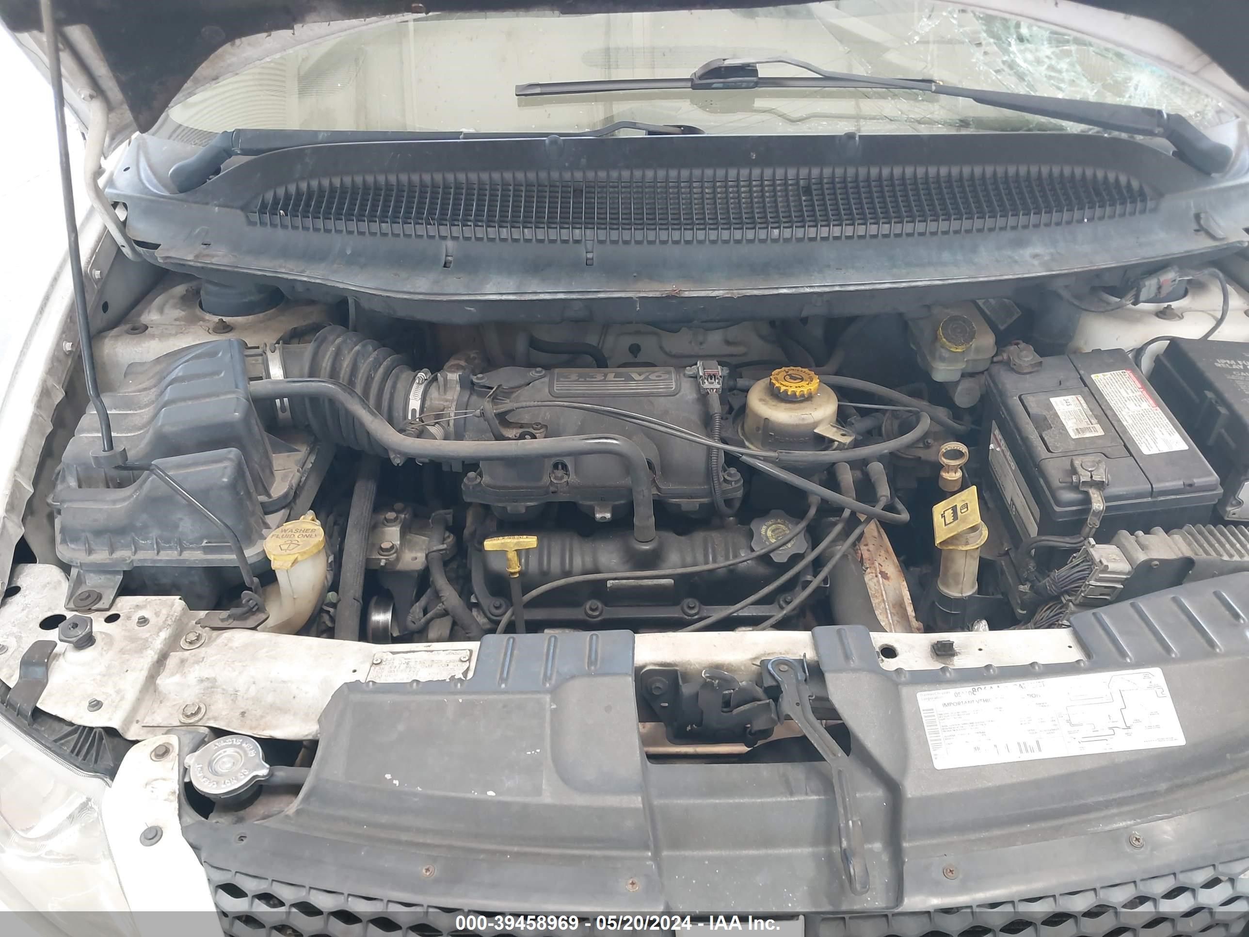 Photo 9 VIN: 1B4GP25332B697399 - DODGE CARAVAN 