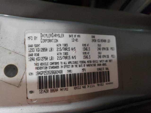 Photo 12 VIN: 1B4GP25352B602468 - DODGE CARAVAN SE 