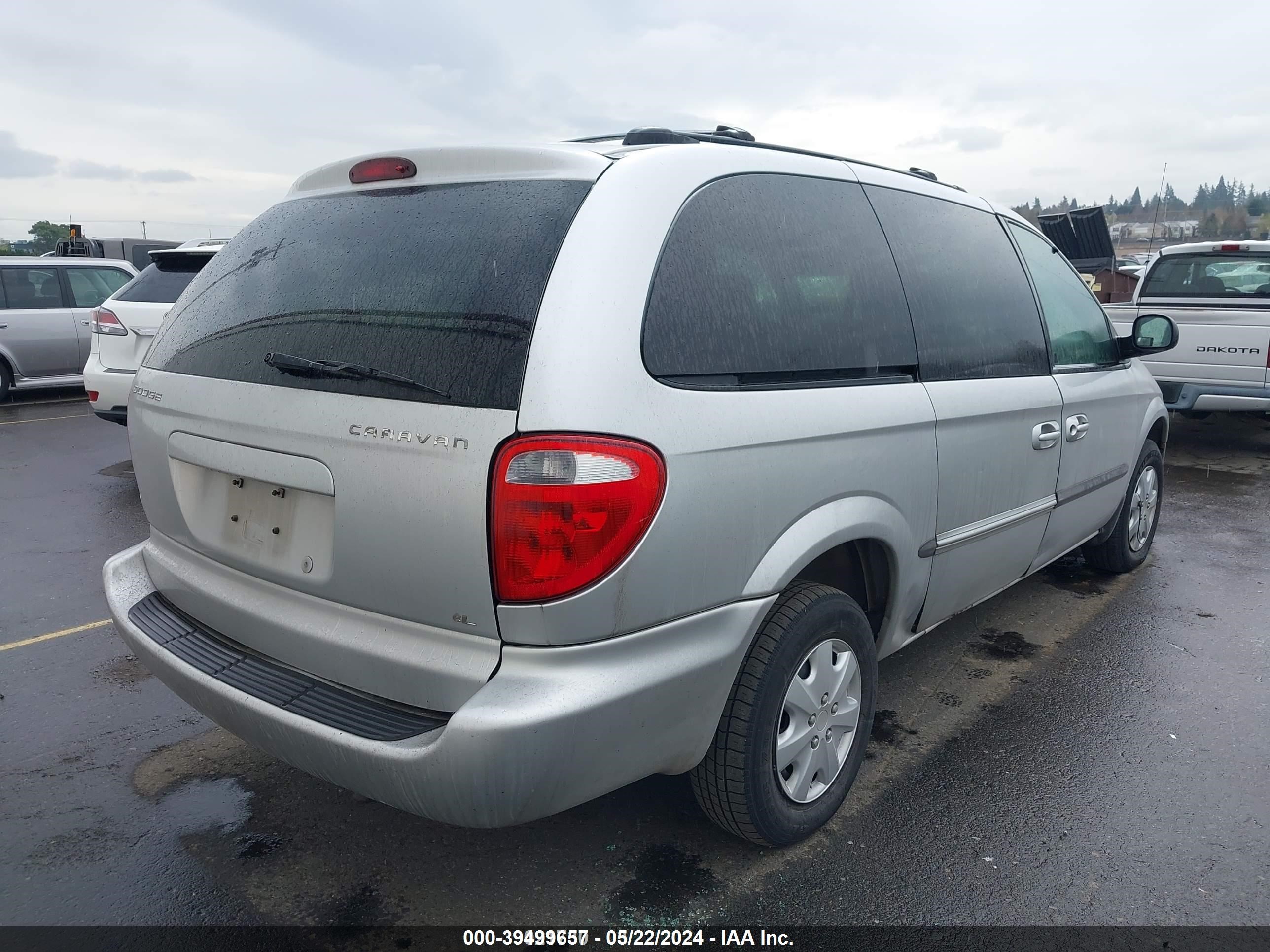 Photo 4 VIN: 1B4GP34342B635999 - DODGE CARAVAN 