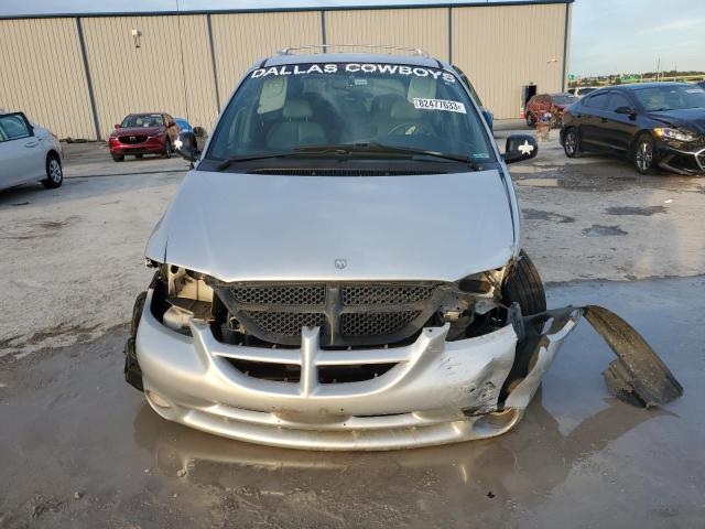 Photo 4 VIN: 1B4GP74L4YB689867 - DODGE CARAVAN 