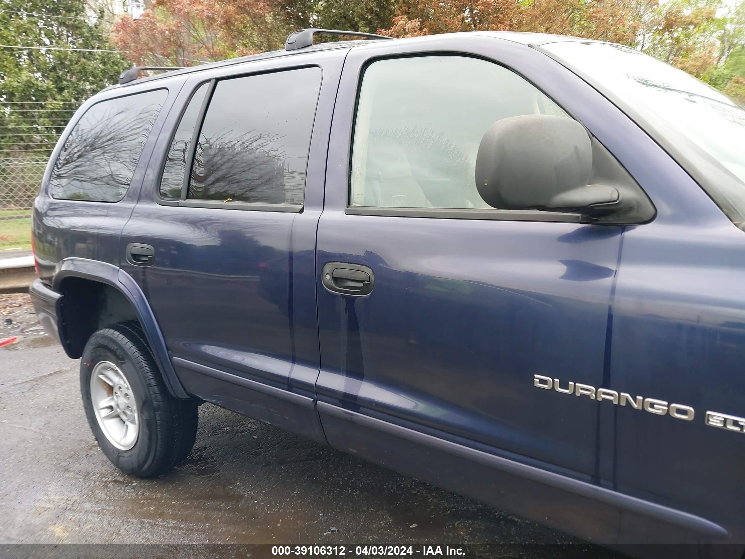 Photo 12 VIN: 1B4HS28Y9XF514730 - DODGE DURANGO 