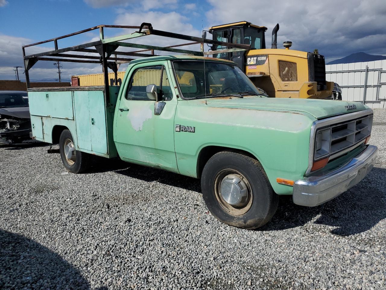 Photo 3 VIN: 1B6KE26Z8KS126095 - DODGE D150 