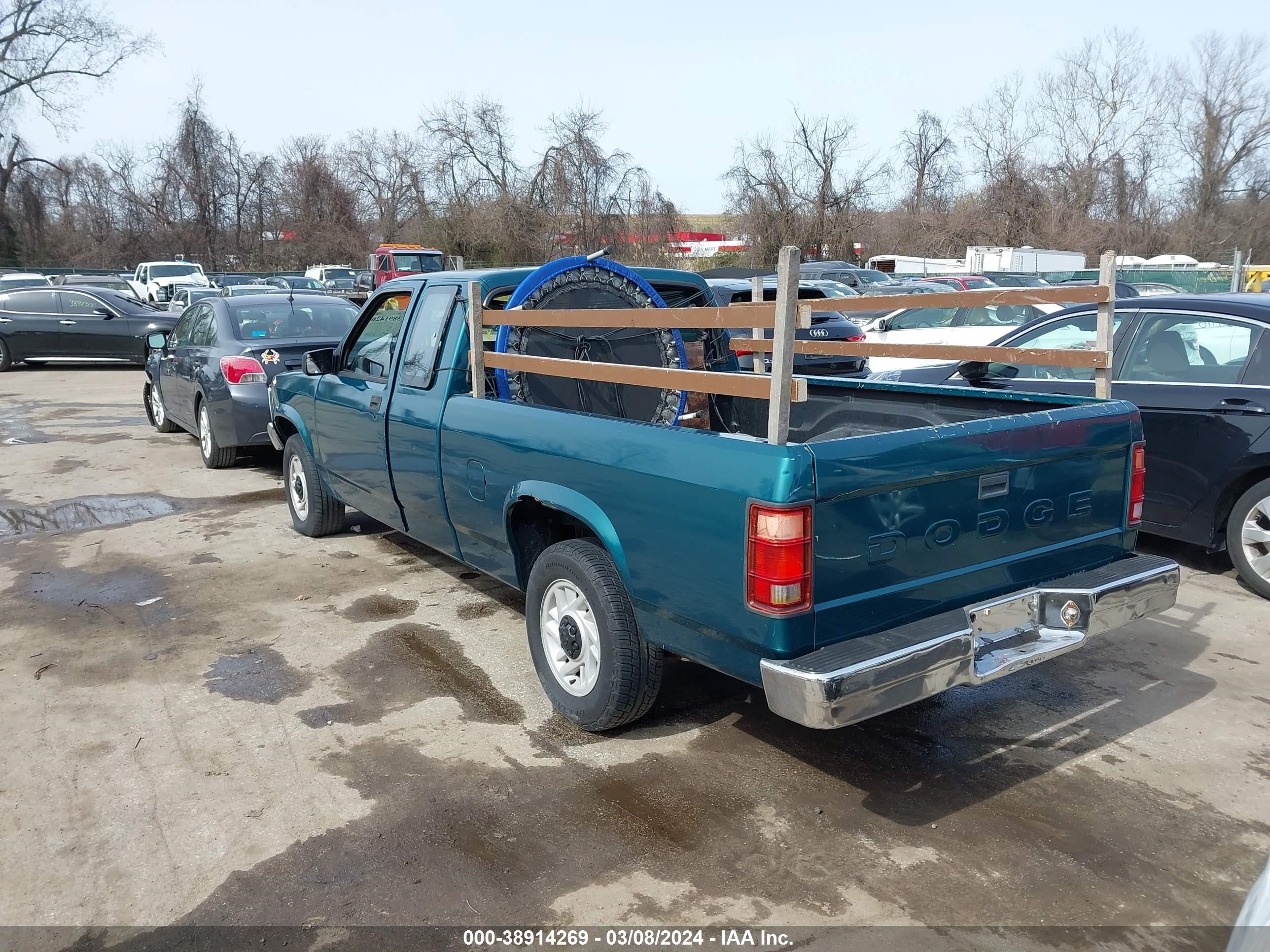 Photo 2 VIN: 1B7FL23X7PS286126 - DODGE DAKOTA 