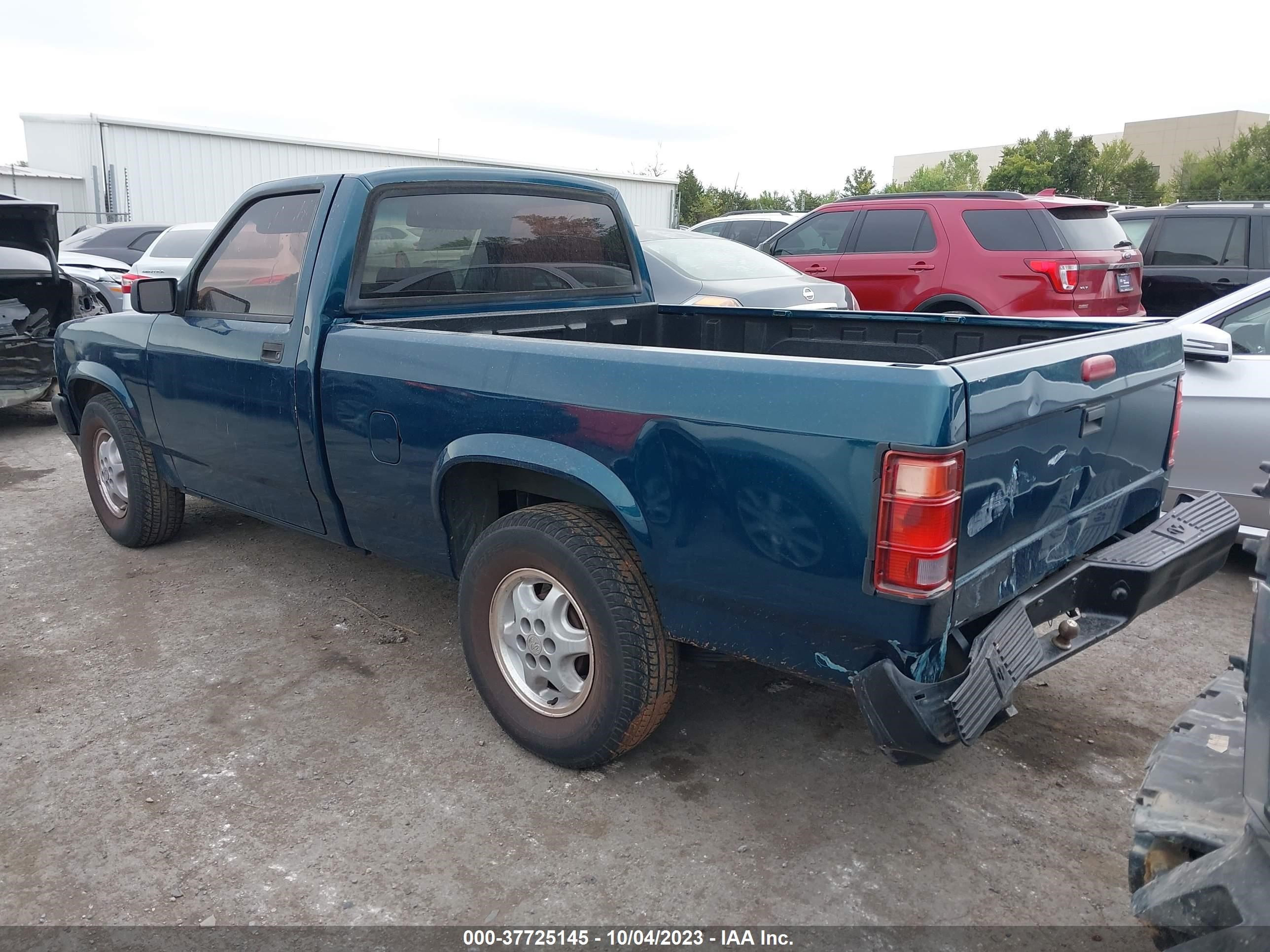 Photo 2 VIN: 1B7FL26G8SW936868 - DODGE DAKOTA 