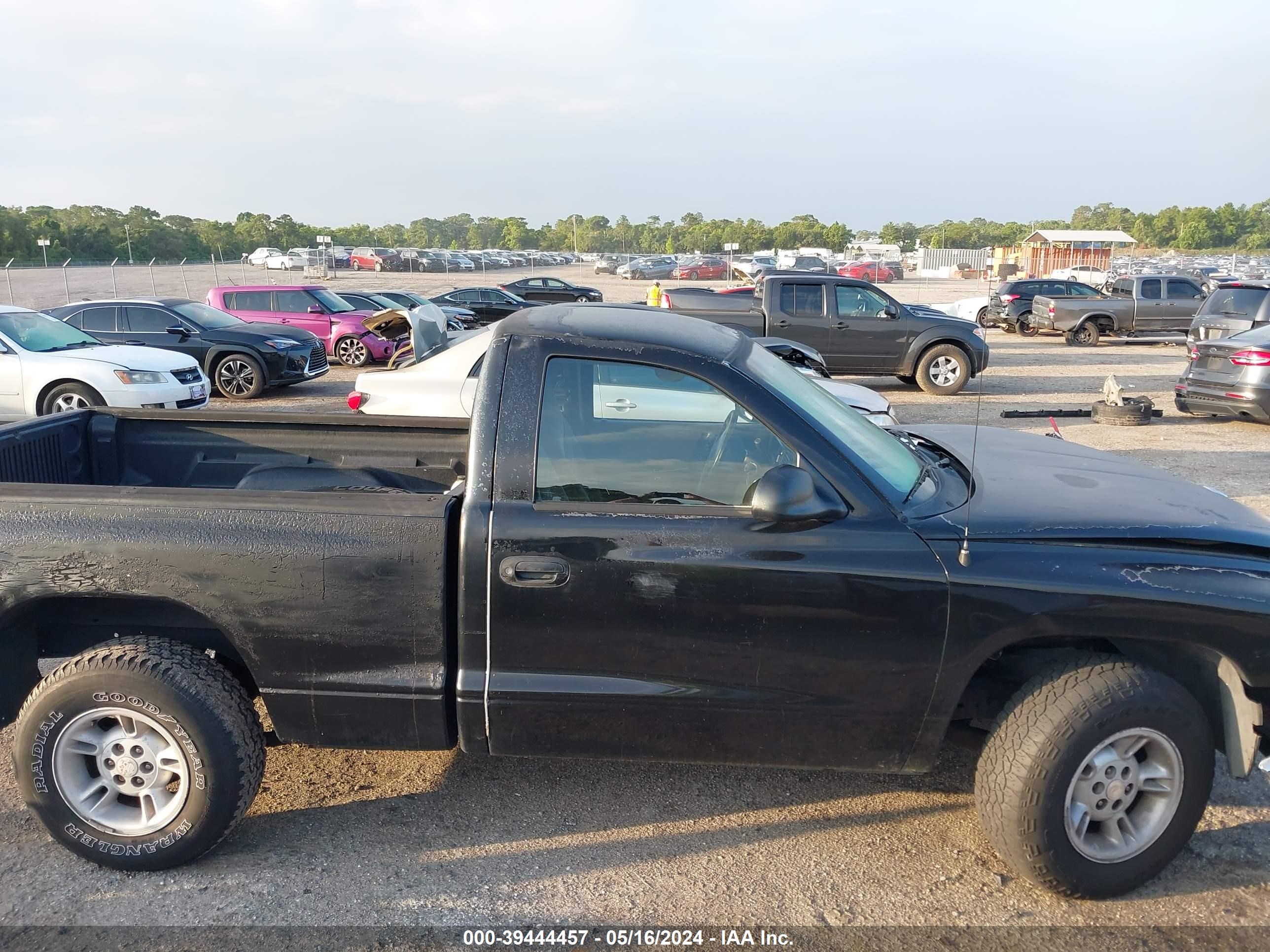 Photo 12 VIN: 1B7FL26N6YS541666 - DODGE DAKOTA 