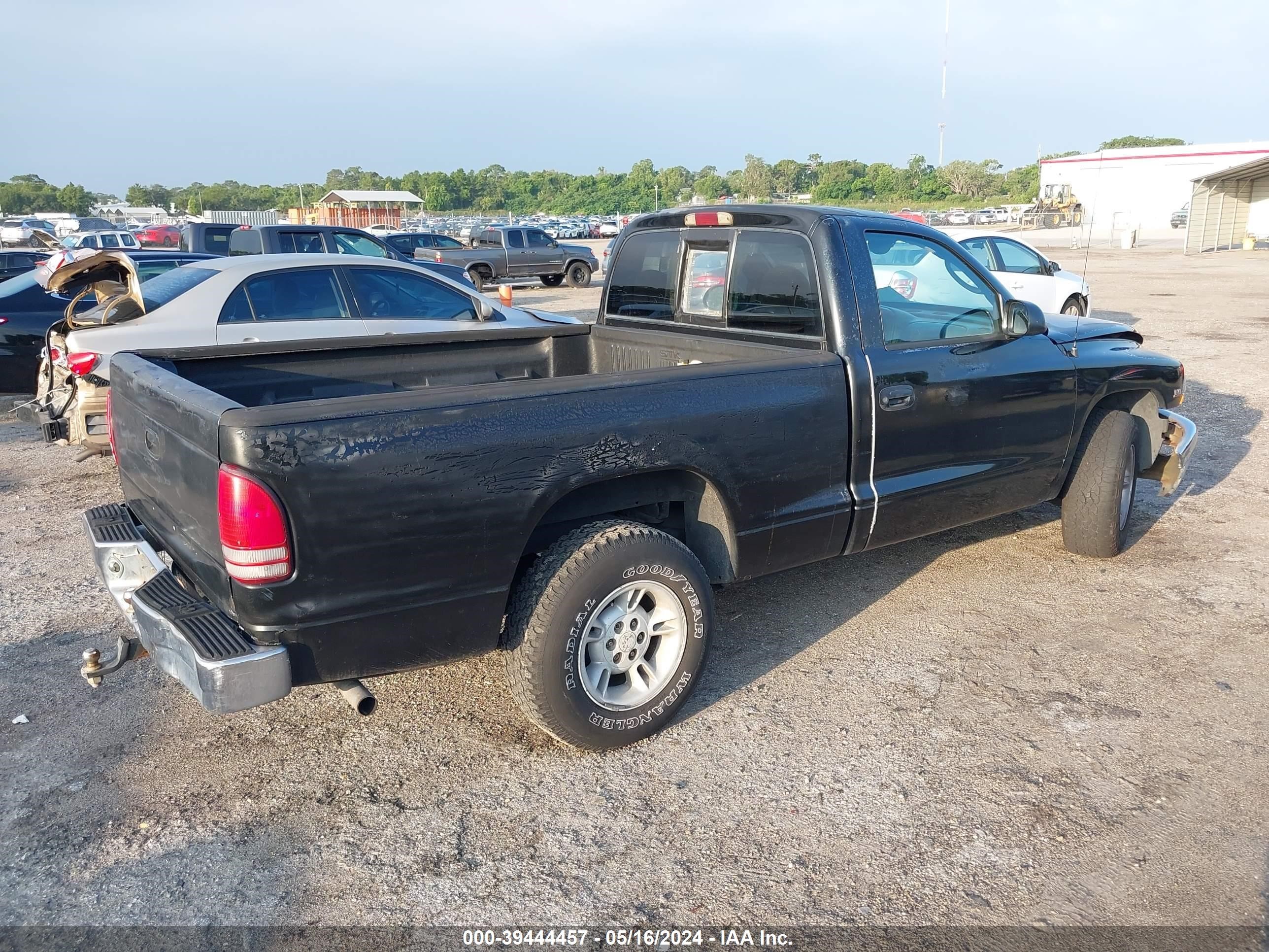 Photo 3 VIN: 1B7FL26N6YS541666 - DODGE DAKOTA 