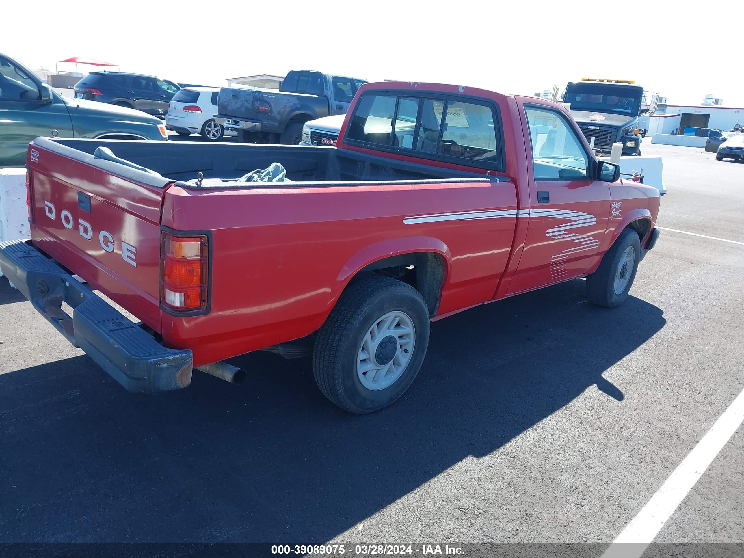 Photo 3 VIN: 1B7FL26X5NS507991 - DODGE DAKOTA 