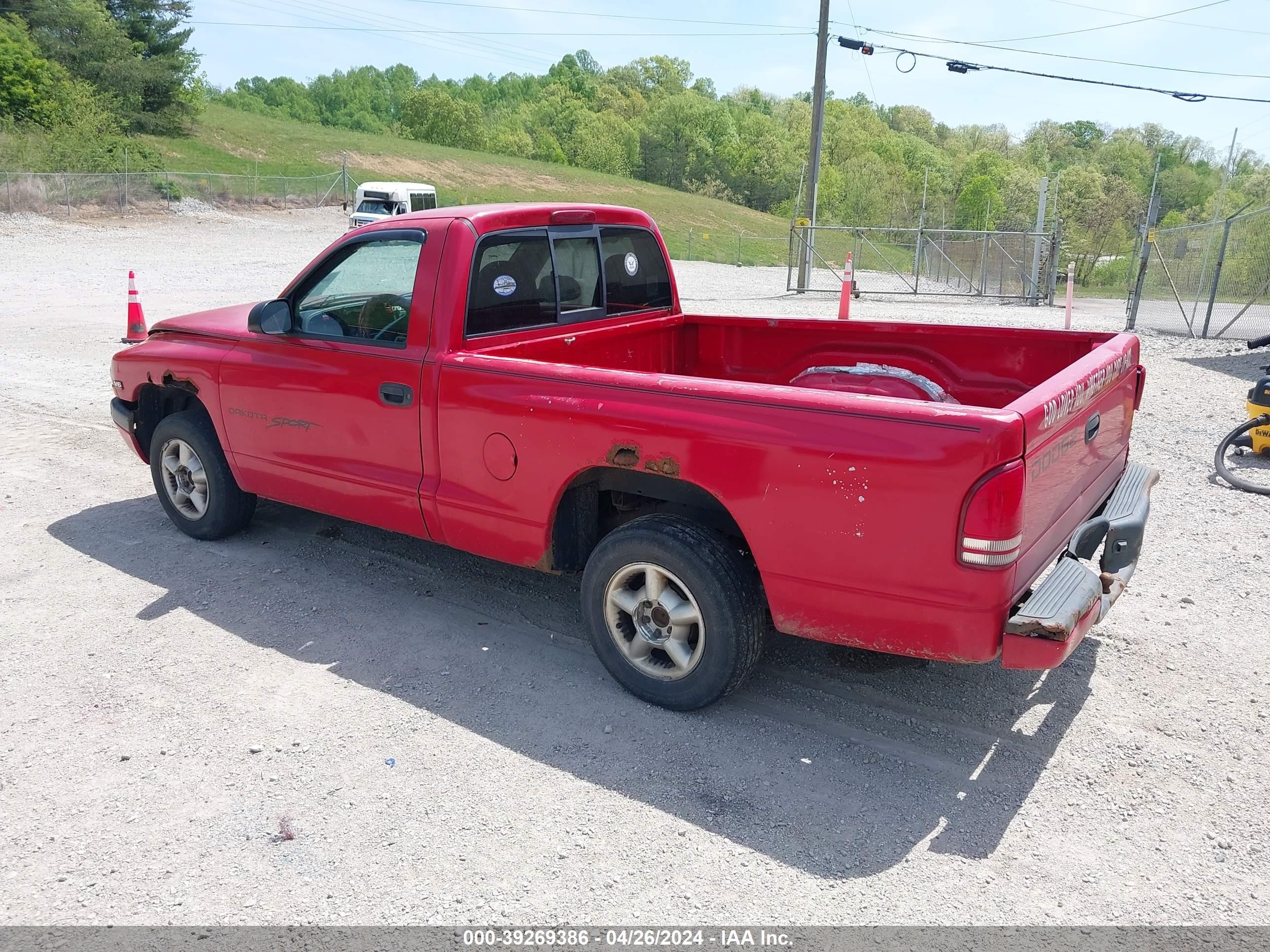 Photo 2 VIN: 1B7FL26X7WS506973 - DODGE DAKOTA 