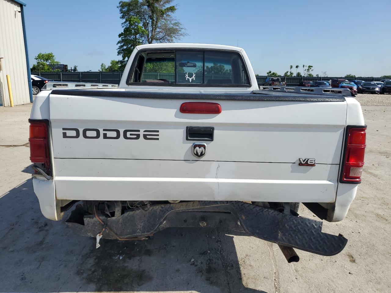 Photo 9 VIN: 1B7FL26XXRW137961 - DODGE DAKOTA 