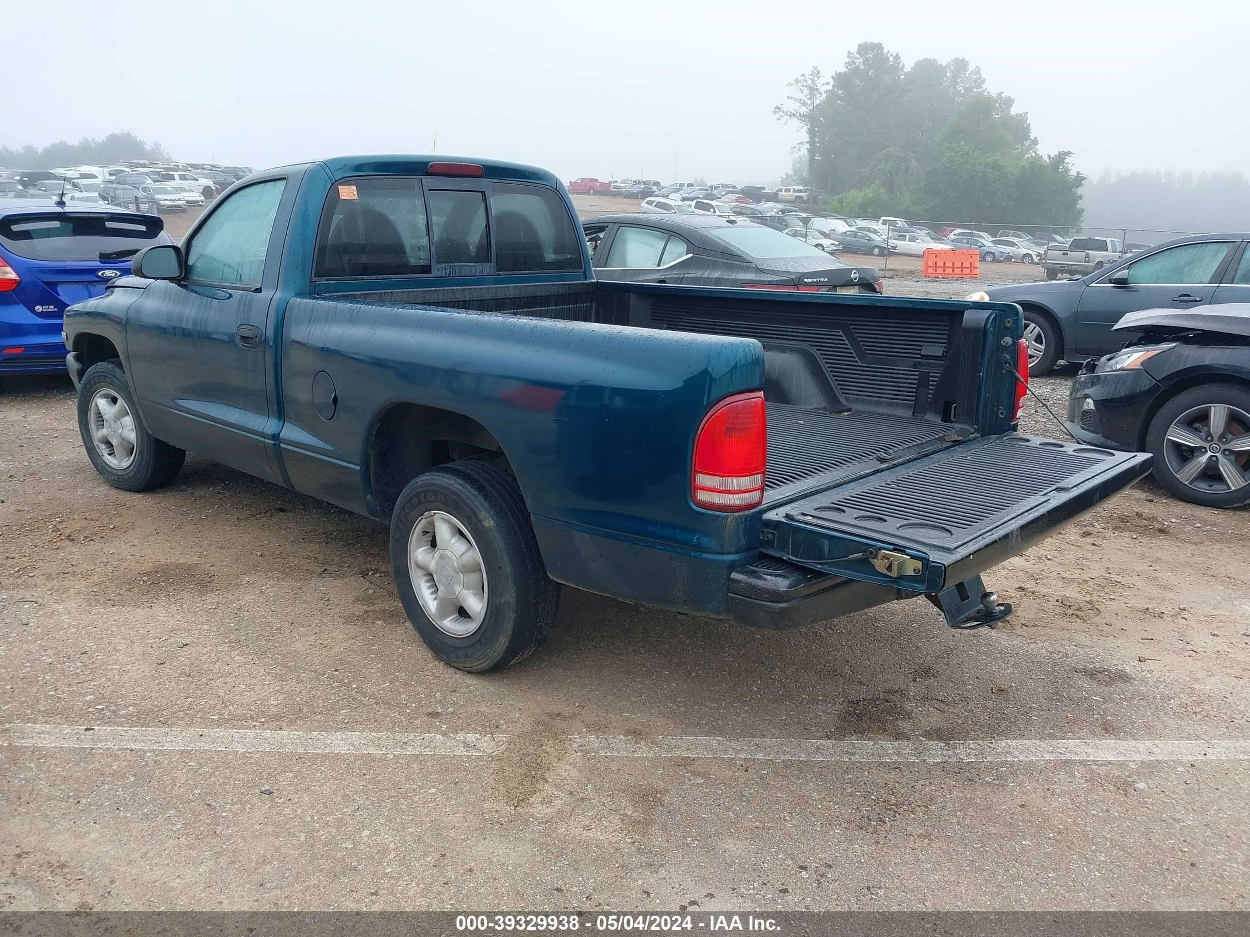 Photo 2 VIN: 1B7FL26Y4WS767308 - DODGE DAKOTA 