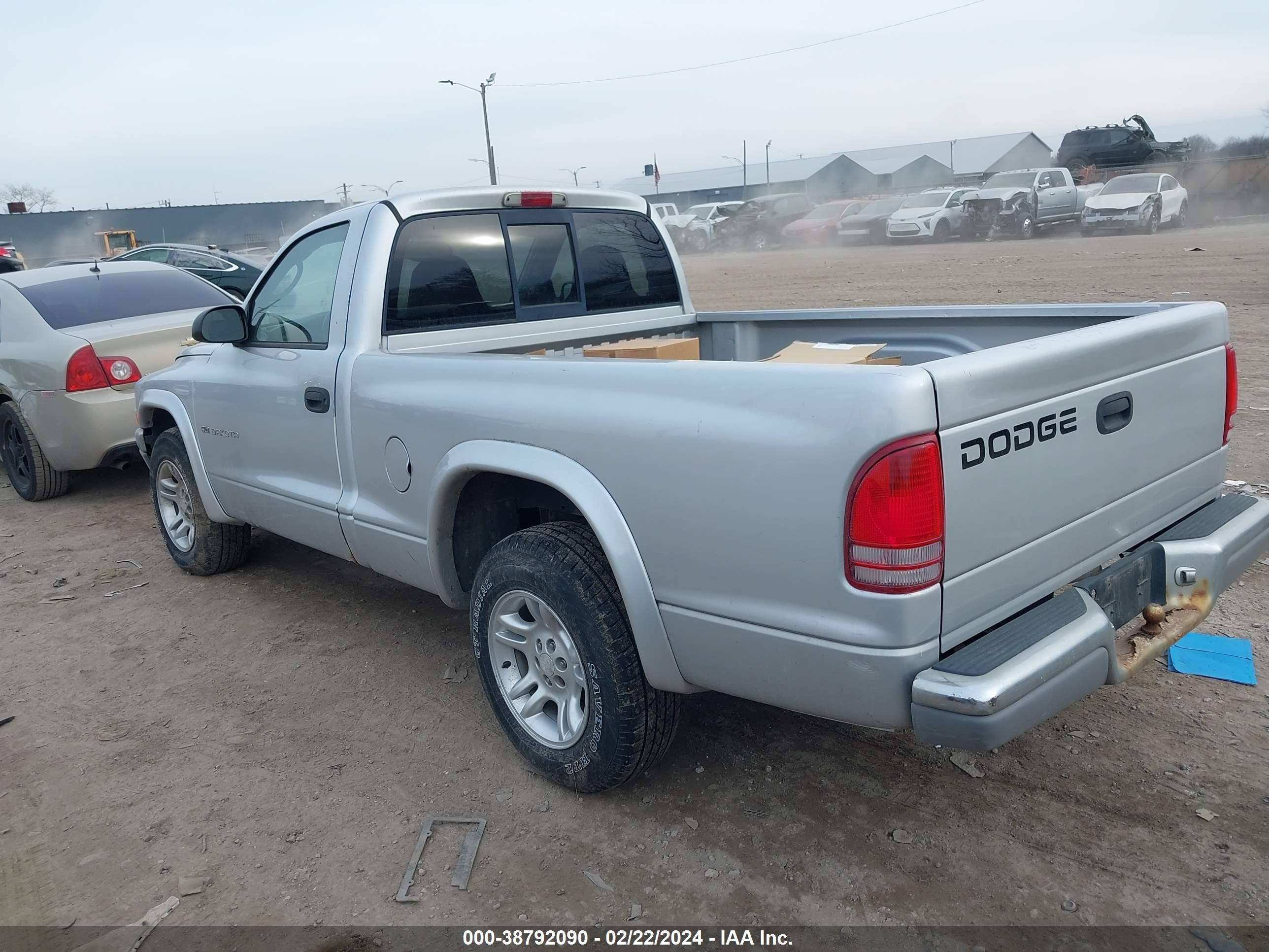 Photo 2 VIN: 1B7FL46X52S588806 - DODGE DAKOTA 