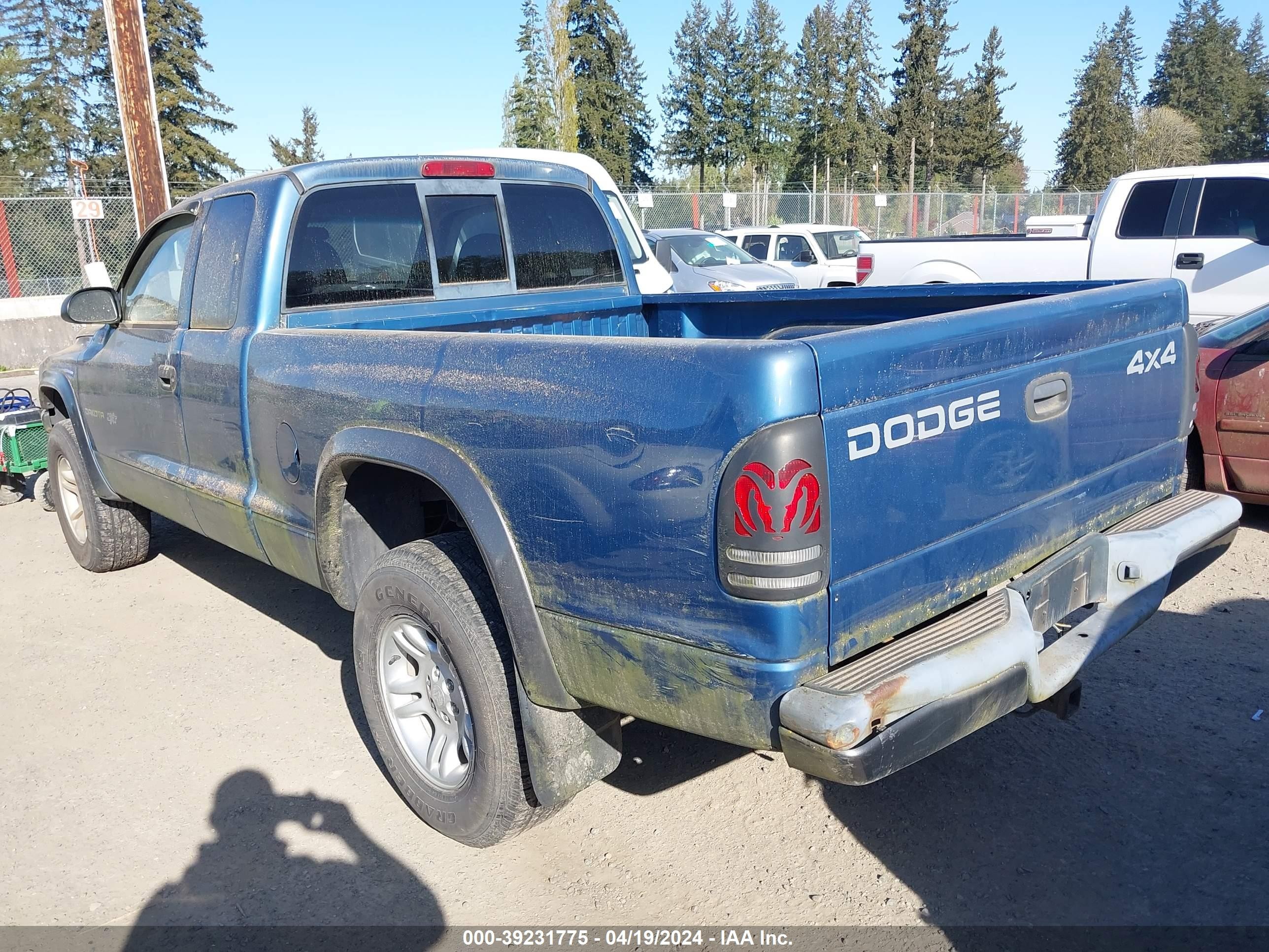 Photo 2 VIN: 1B7GG12XX2S721119 - DODGE DAKOTA 