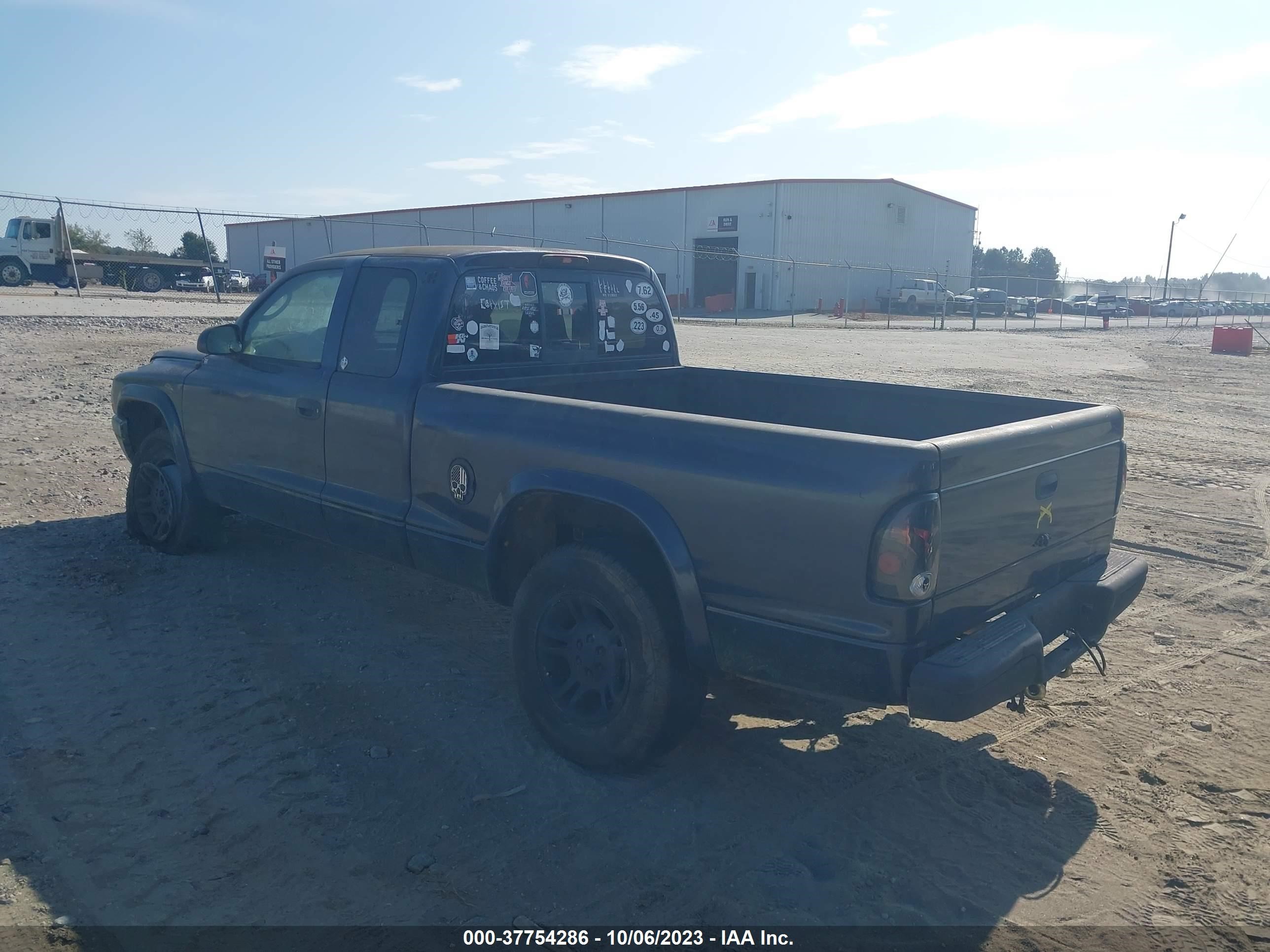 Photo 2 VIN: 1B7GG22N71S321246 - DODGE DAKOTA 