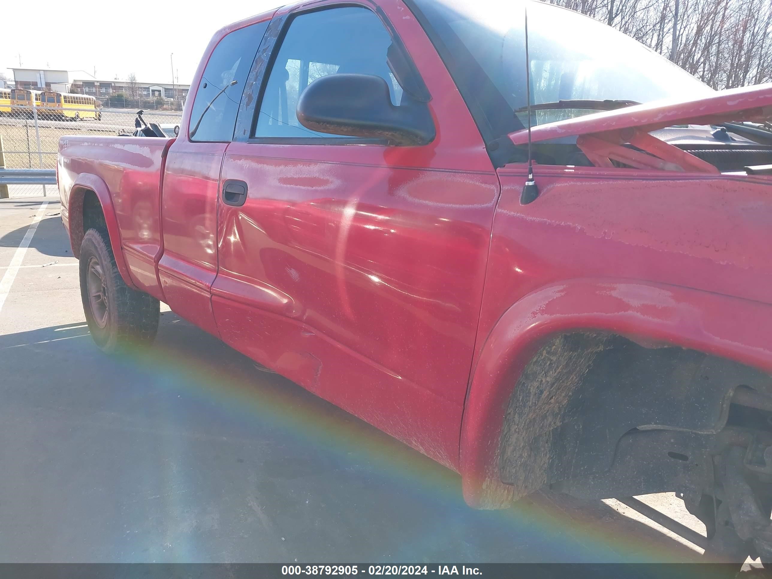 Photo 11 VIN: 1B7GG22N7YS601016 - DODGE DAKOTA 