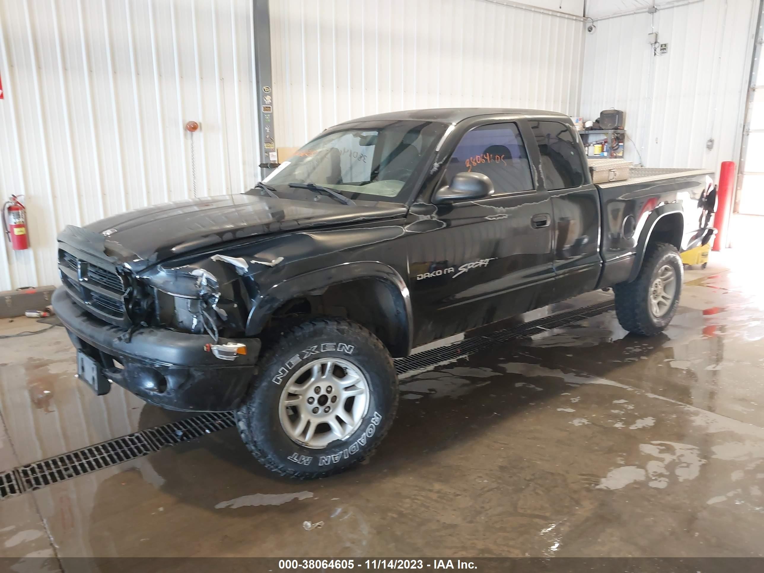 Photo 1 VIN: 1B7GG22N81S134355 - DODGE DAKOTA 