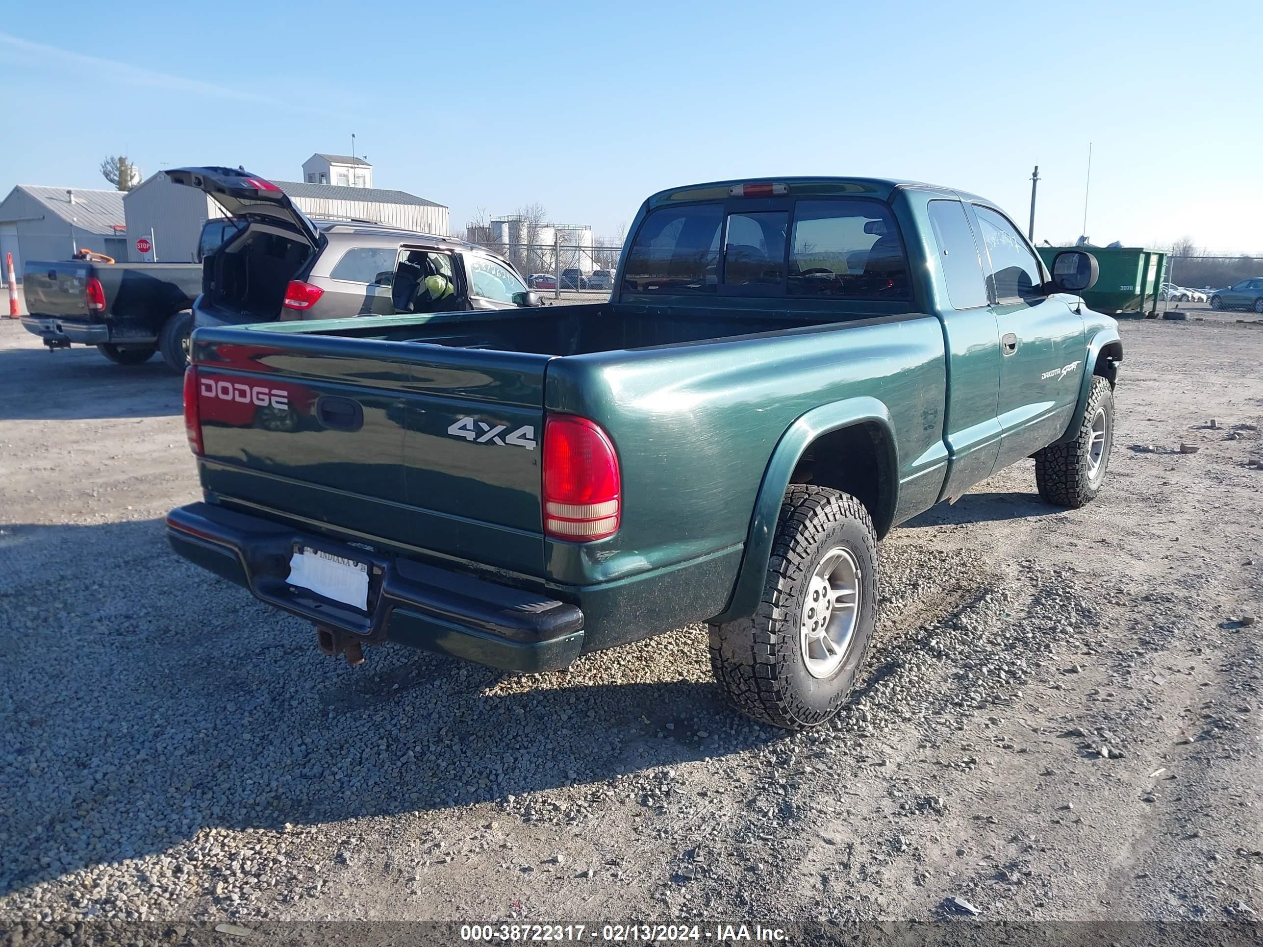 Photo 3 VIN: 1B7GG22N9YS611546 - DODGE DAKOTA 