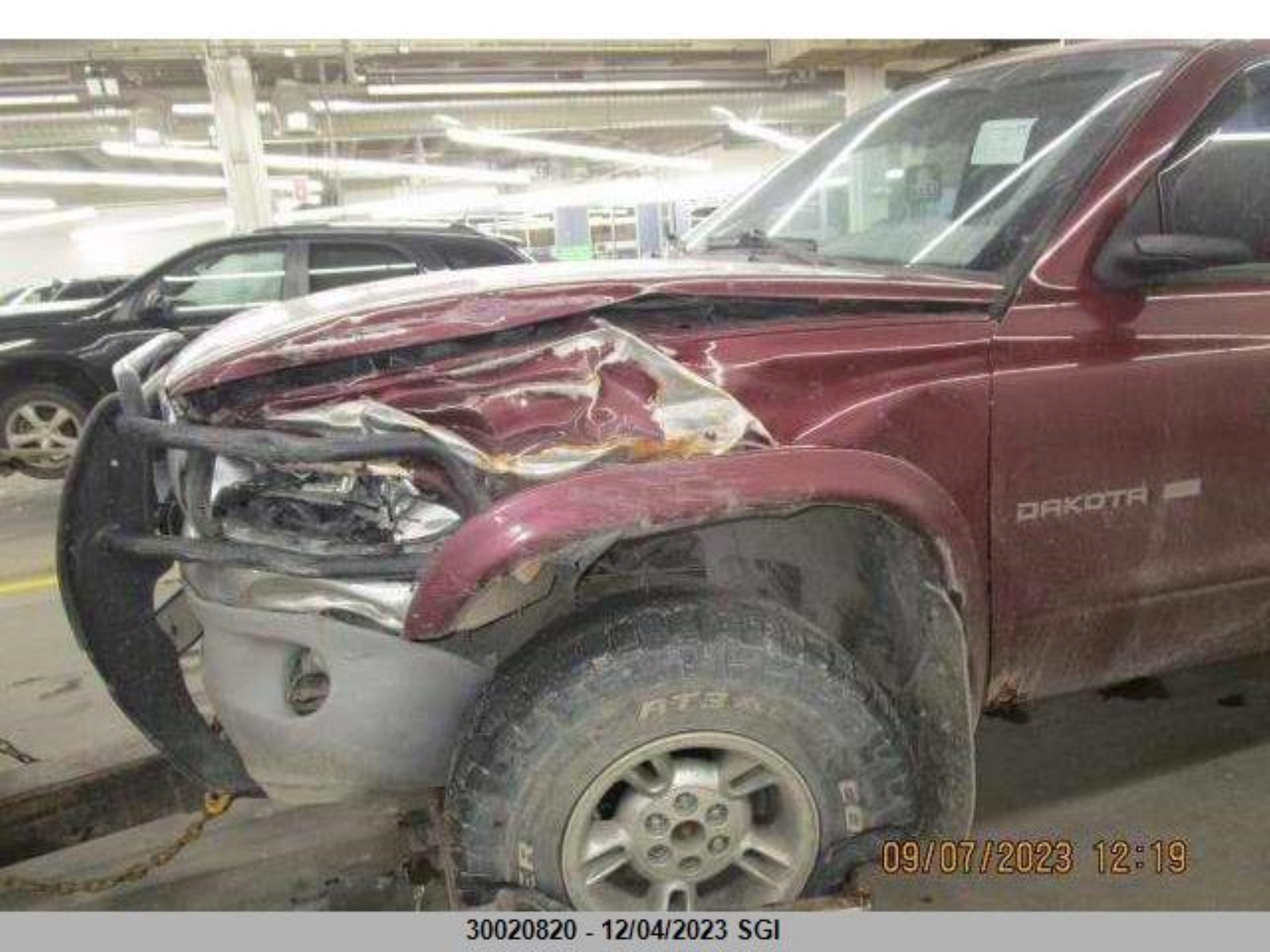 Photo 9 VIN: 1B7GG22N9YS784838 - DODGE DAKOTA 