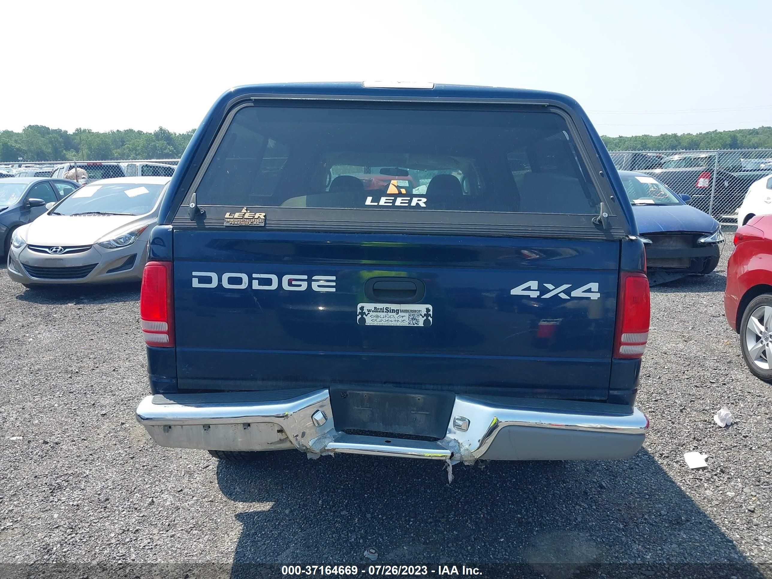 Photo 14 VIN: 1B7GG22NX1S311374 - DODGE DAKOTA 