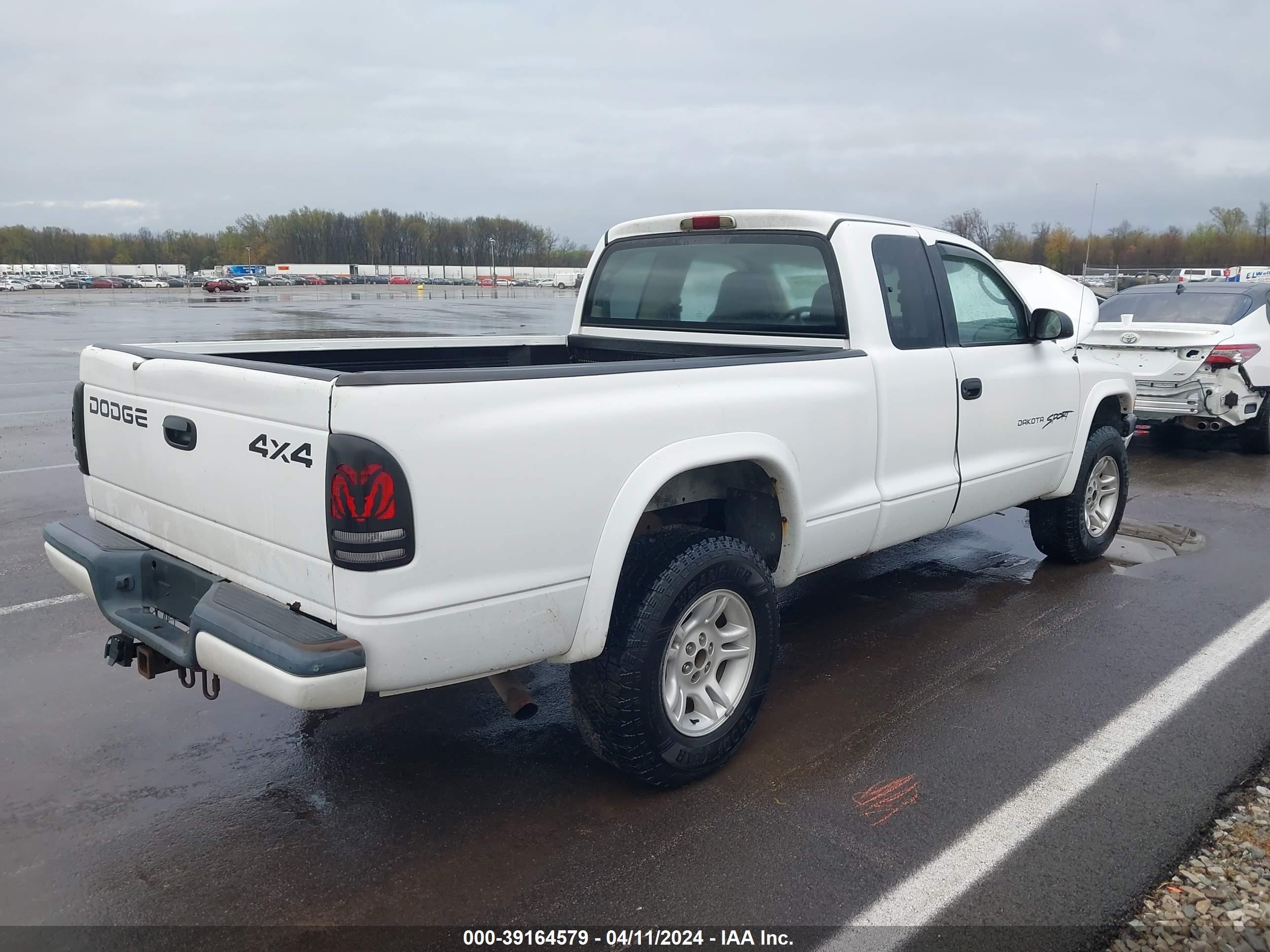 Photo 3 VIN: 1B7GG22X41S271973 - DODGE DAKOTA 