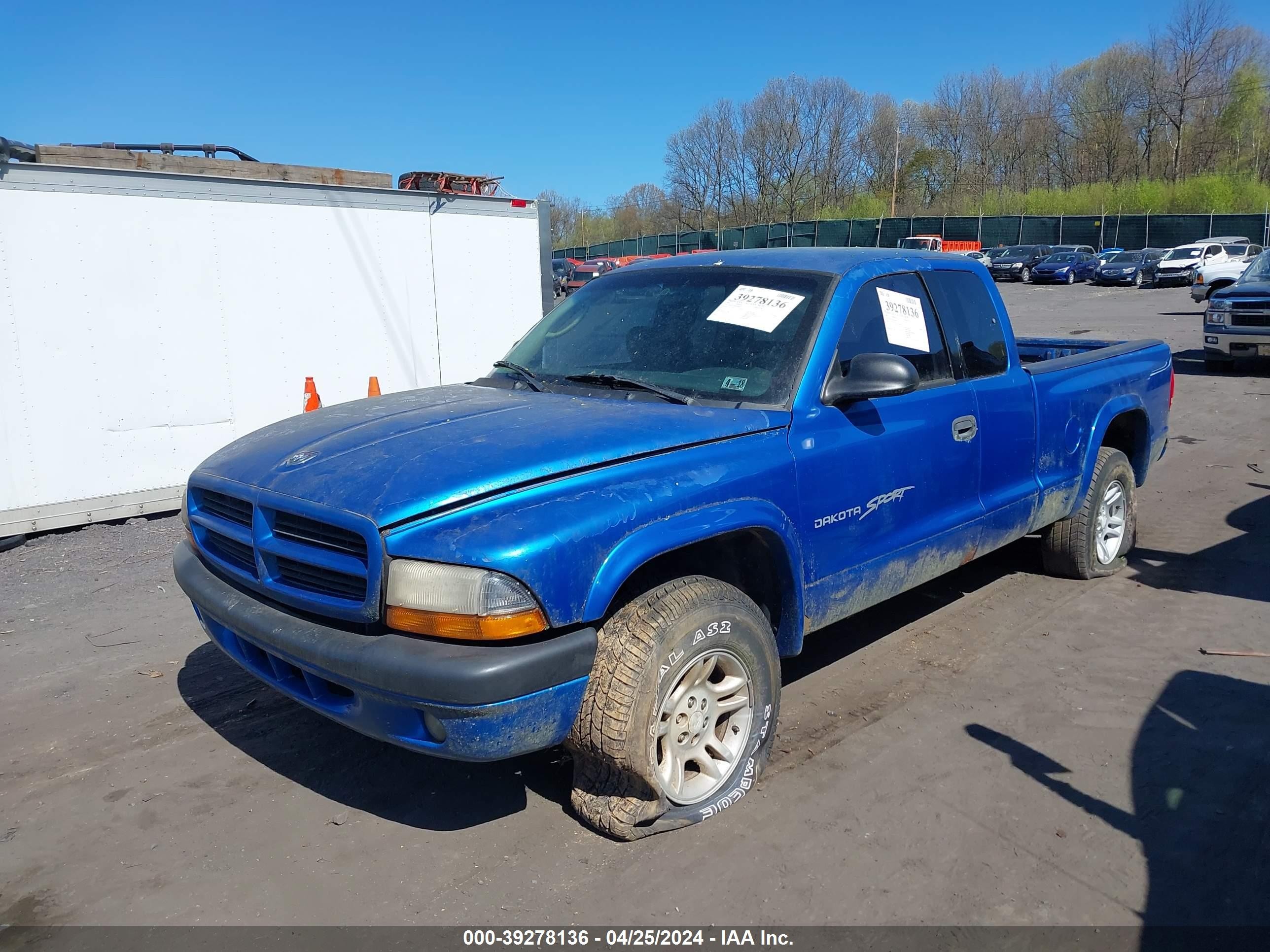 Photo 1 VIN: 1B7GG22X81S103625 - DODGE DAKOTA 