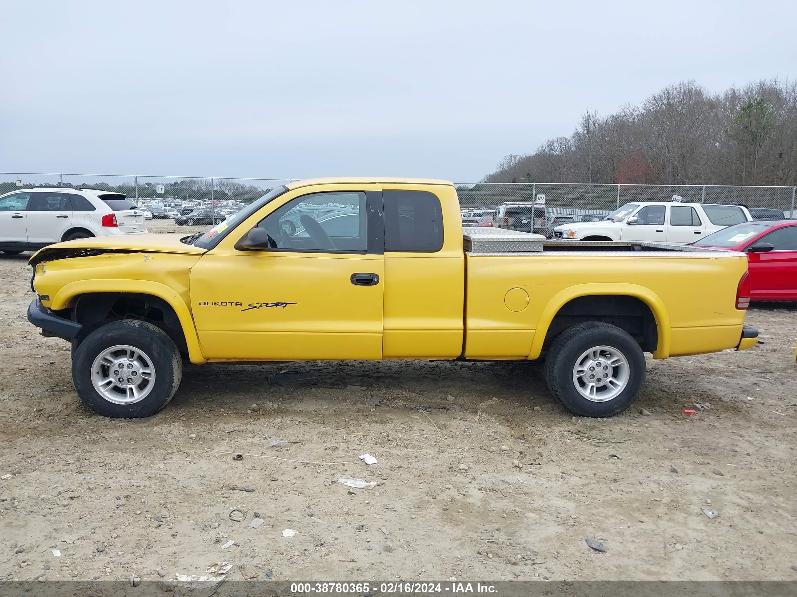 Photo 13 VIN: 1B7GG22Y1XS120302 - DODGE DAKOTA 