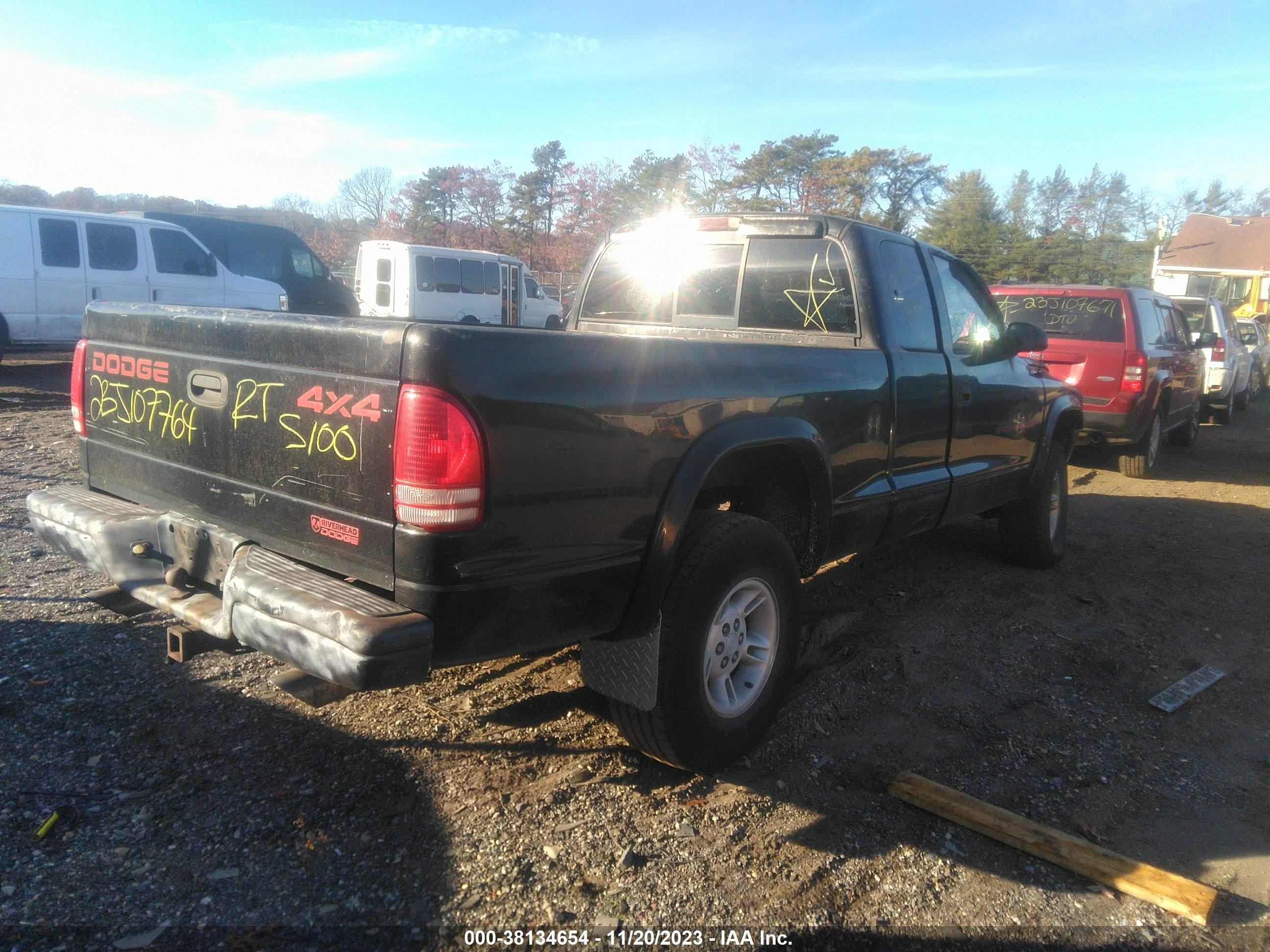 Photo 3 VIN: 1B7GG22Y5WS516568 - DODGE DAKOTA 