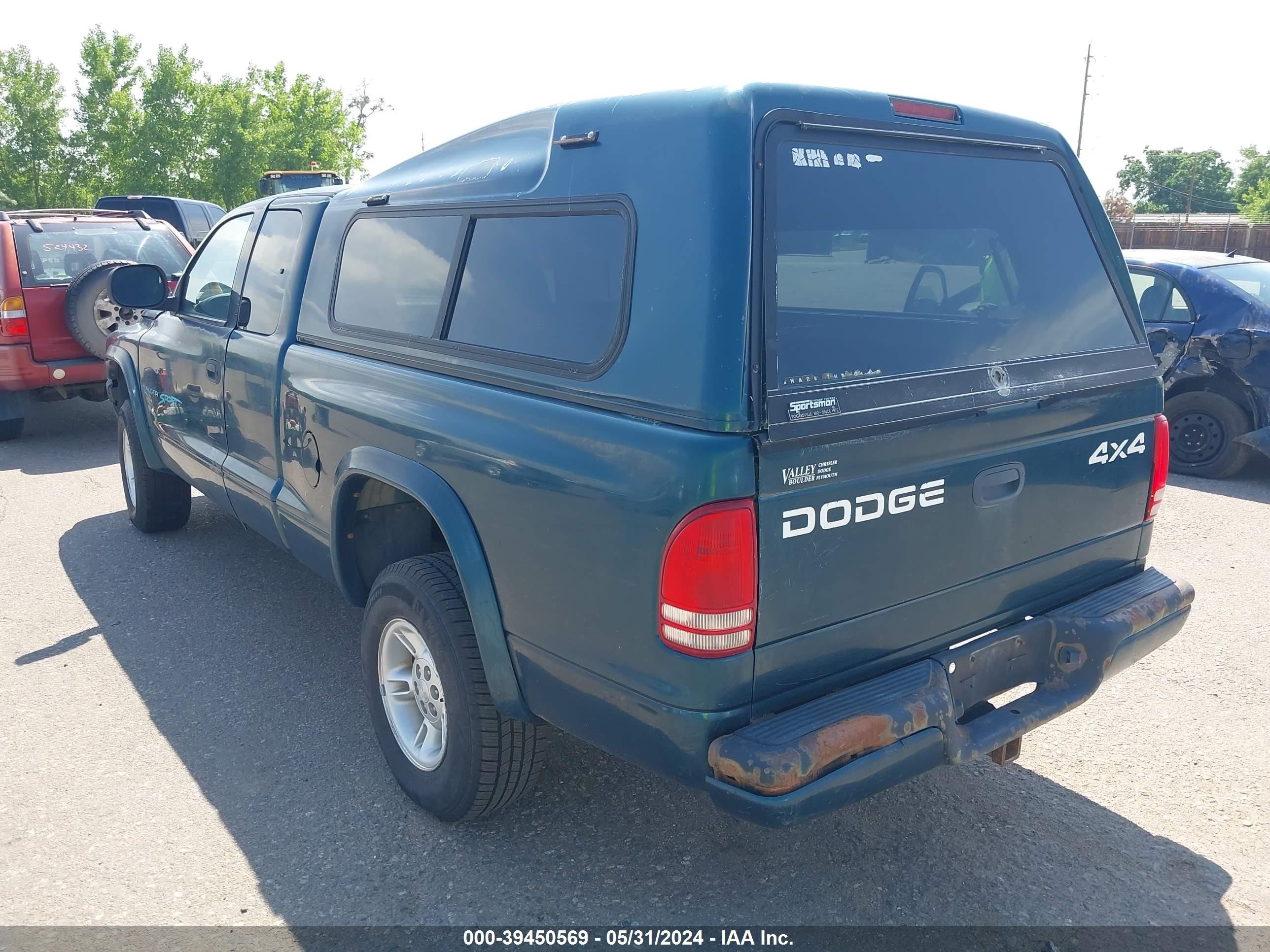 Photo 2 VIN: 1B7GG22YXWS585269 - DODGE DAKOTA 