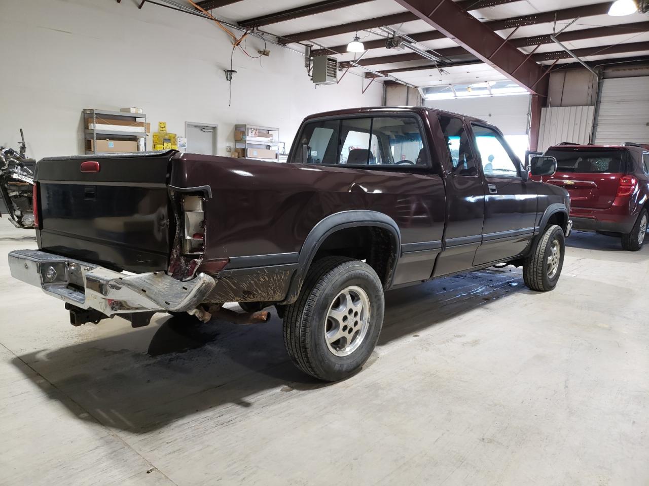 Photo 2 VIN: 1B7GG23X2TS608416 - DODGE DAKOTA 