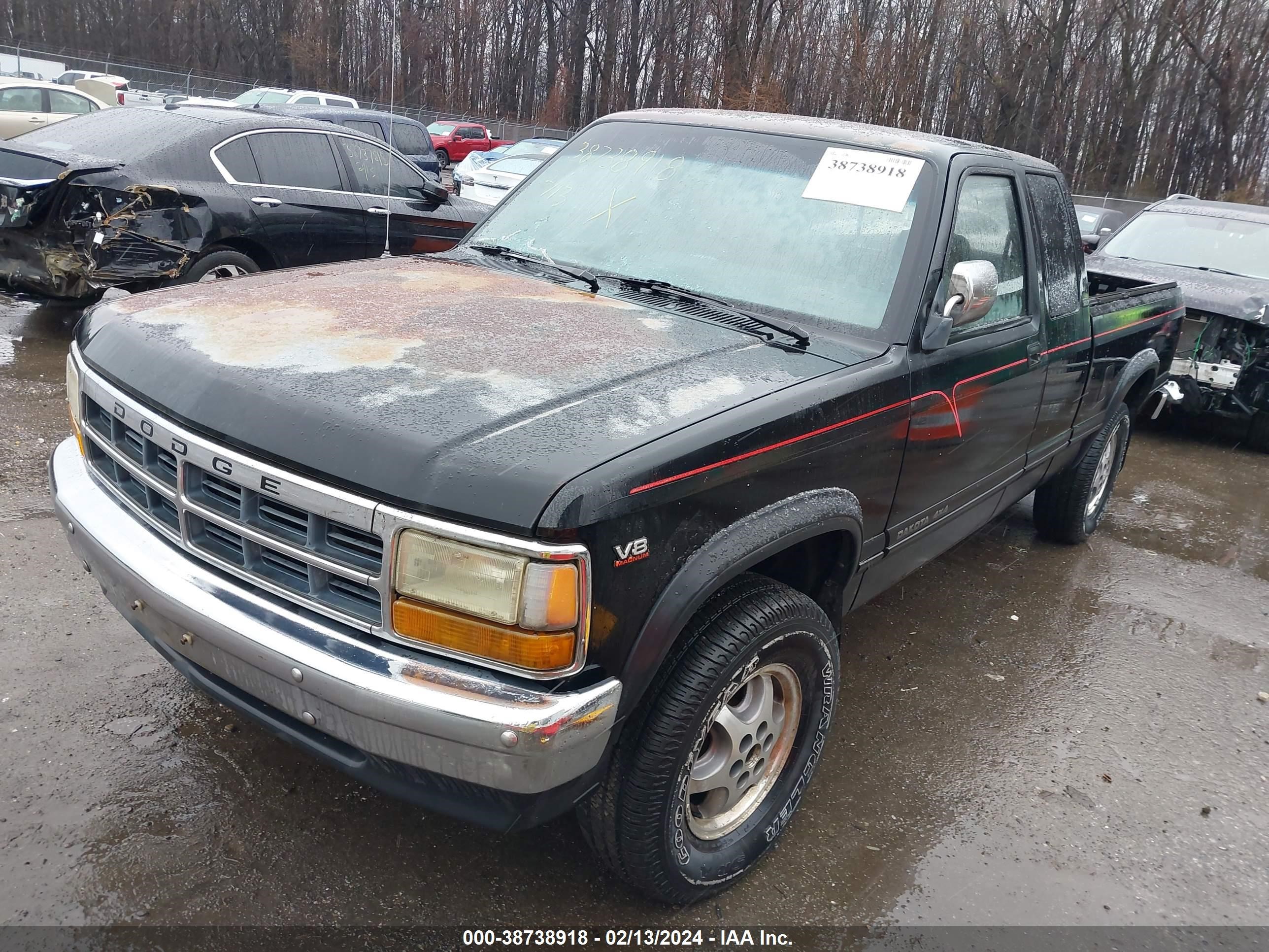 Photo 5 VIN: 1B7GG23Y7TS554930 - DODGE DAKOTA 