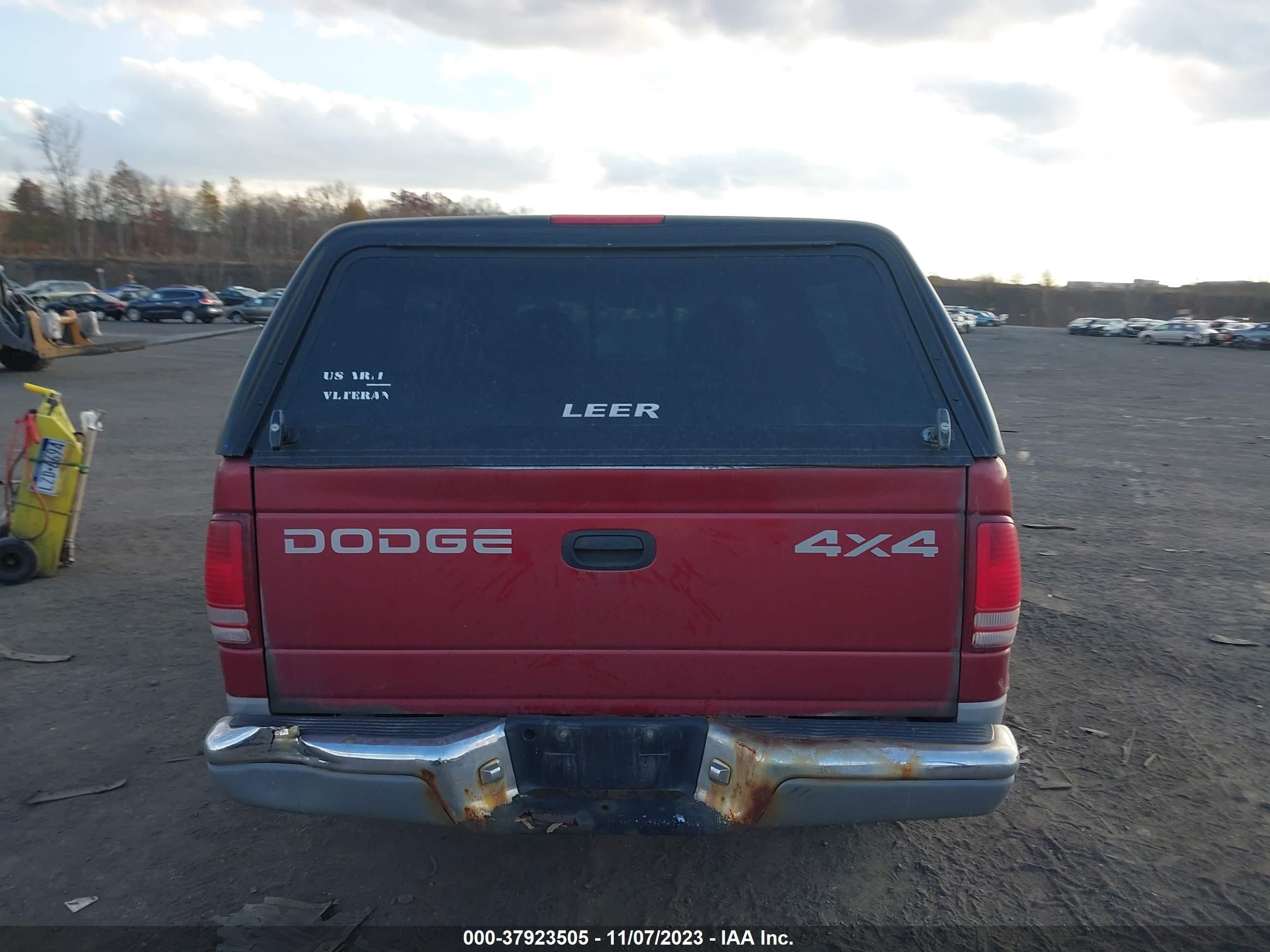 Photo 15 VIN: 1B7GG26X8XS109105 - DODGE DAKOTA 