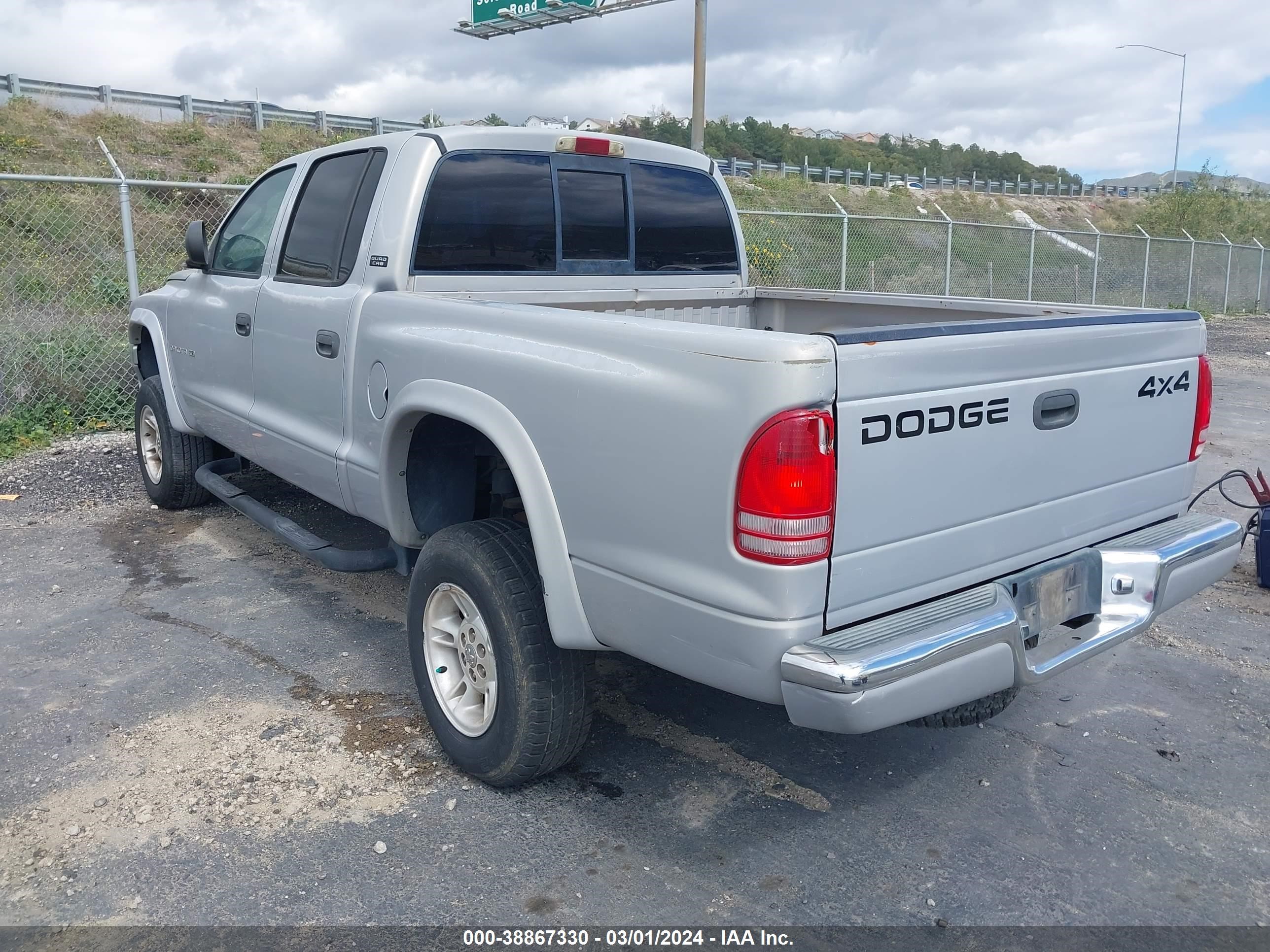 Photo 1 VIN: 1B7GG2AN0YS664184 - DODGE DAKOTA 