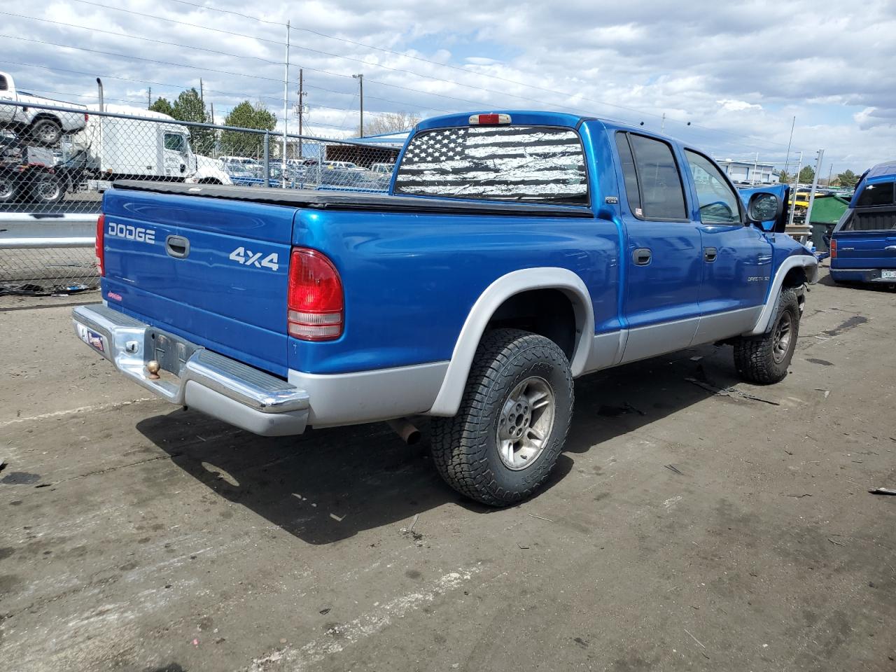 Photo 2 VIN: 1B7GG2AN2YS666373 - DODGE DAKOTA 